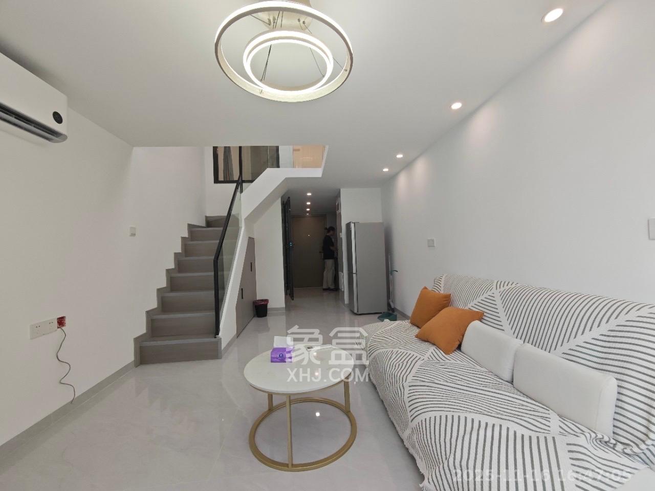 时代MOMA云PARK  2室1厅1卫    2400.0元/月室内图