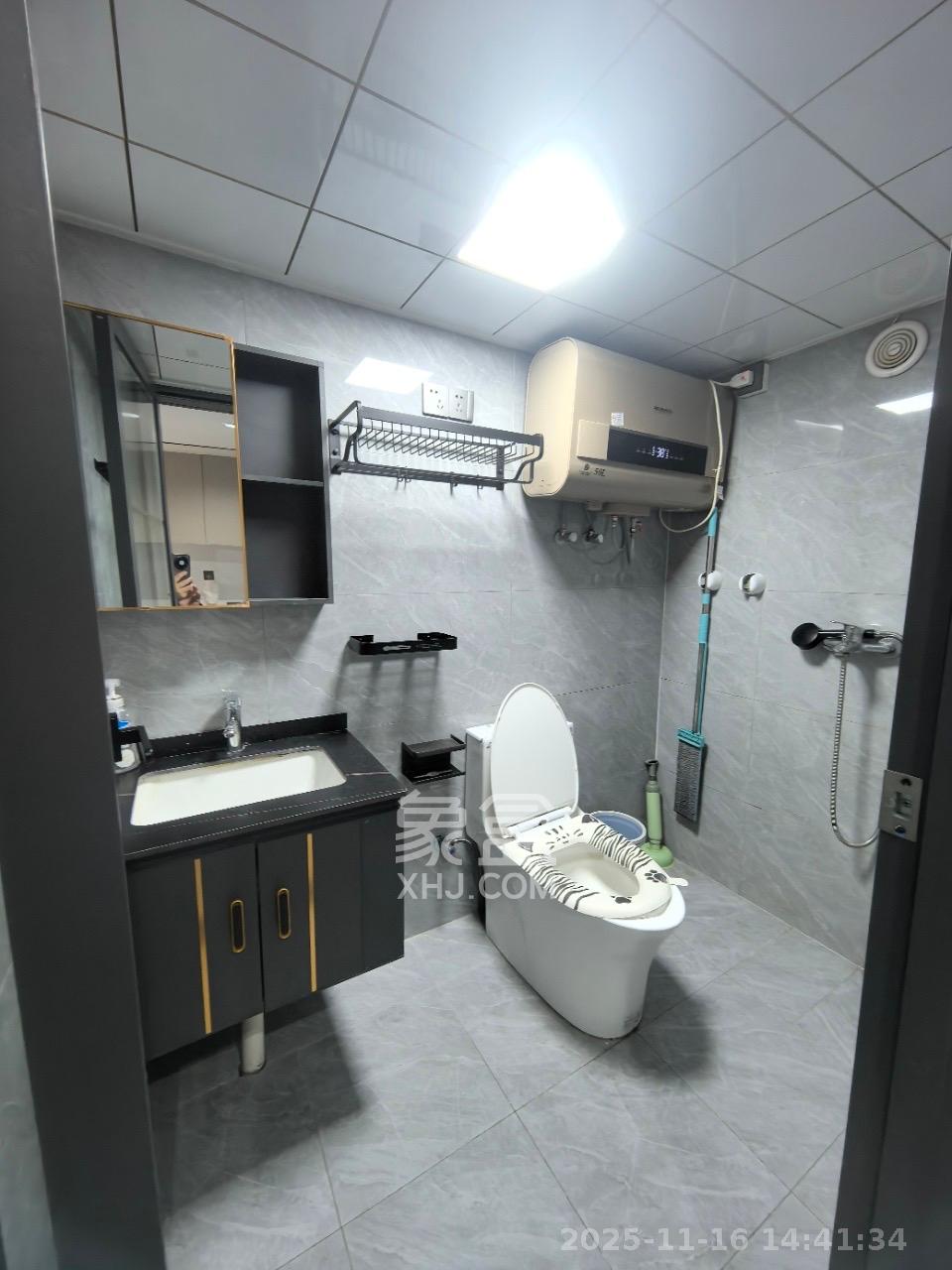 新长海漓湘悦 1室0厅0卫 1800.0元/月 新长海漓湘悦 1室0厅0卫 1800.0元/月室内图