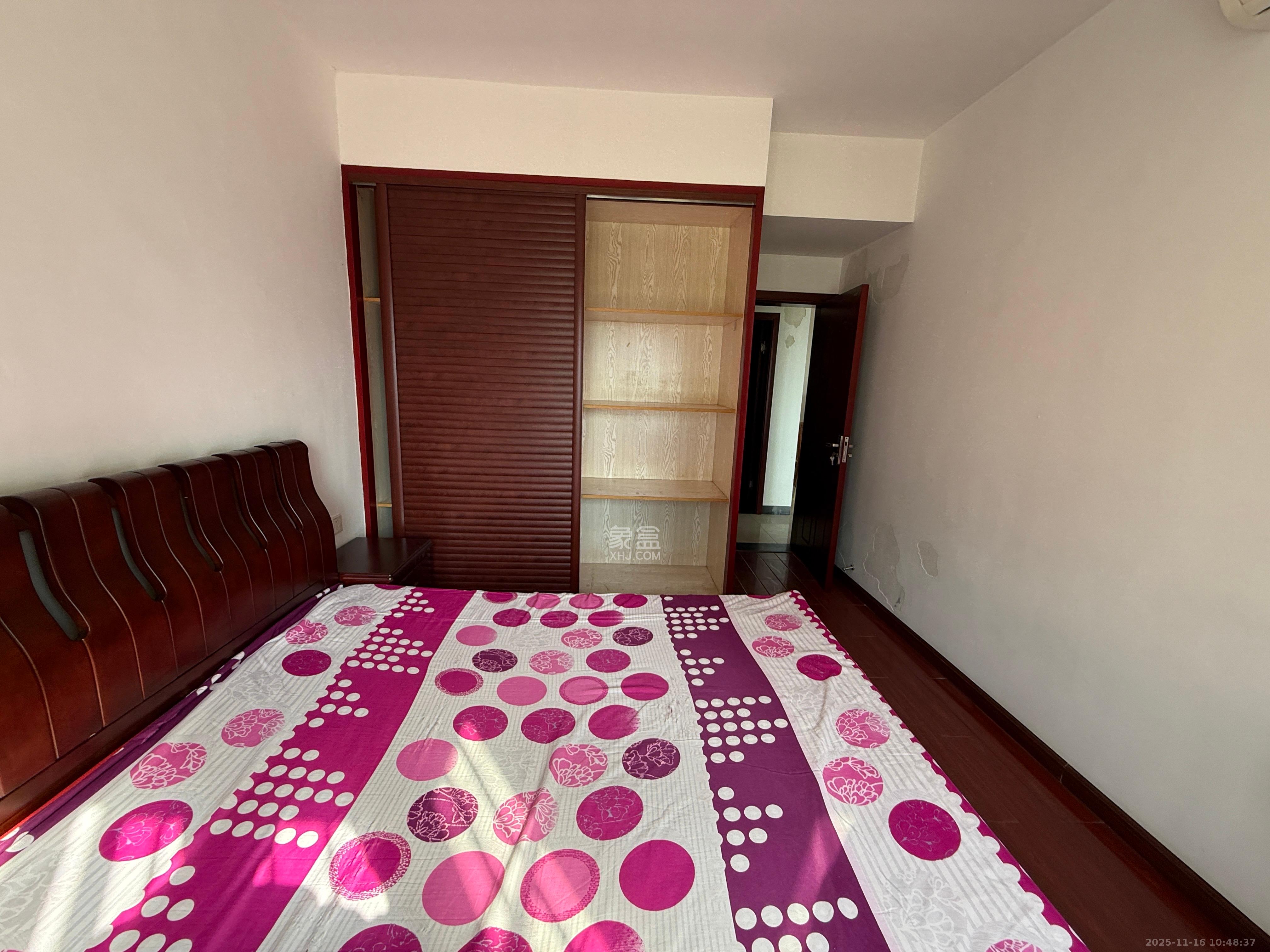 岳华嘉园 2室2厅1卫 1900.0元/月 岳华嘉园 2室2厅1卫 1900.0元/月室内图