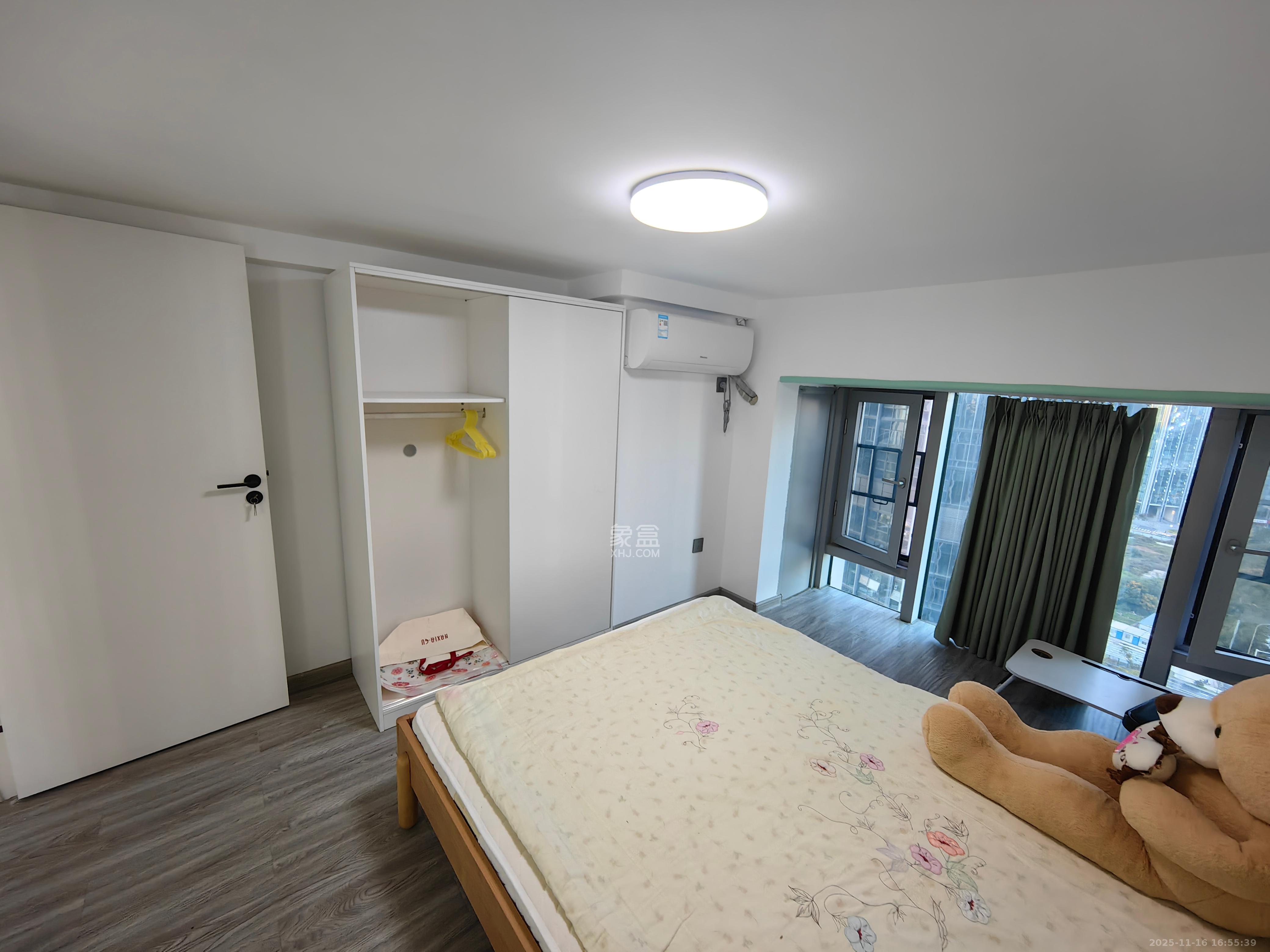 福晟翡翠湾  2室1厅1卫    1900.0元/月室内图