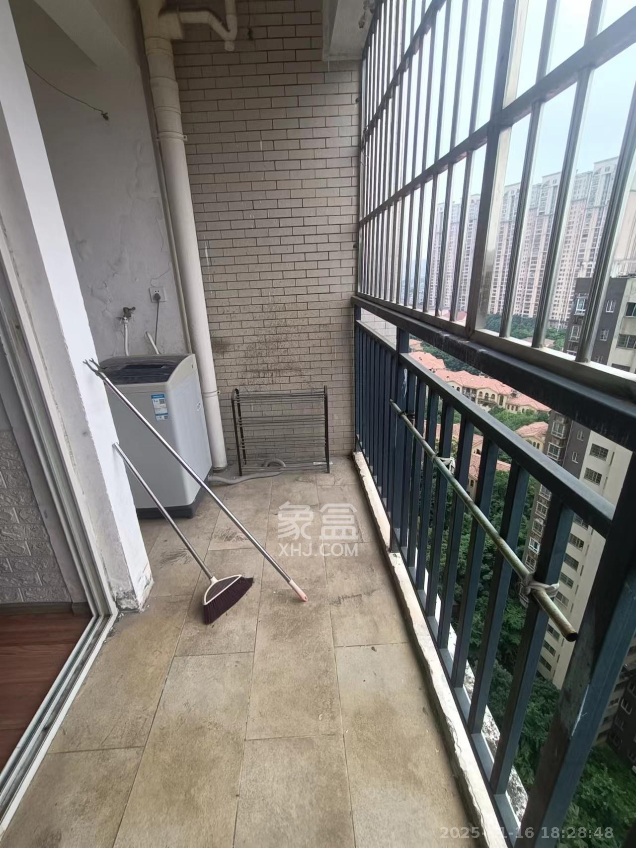 世景华庭  1室0厅0卫    1100.0元/月室内图