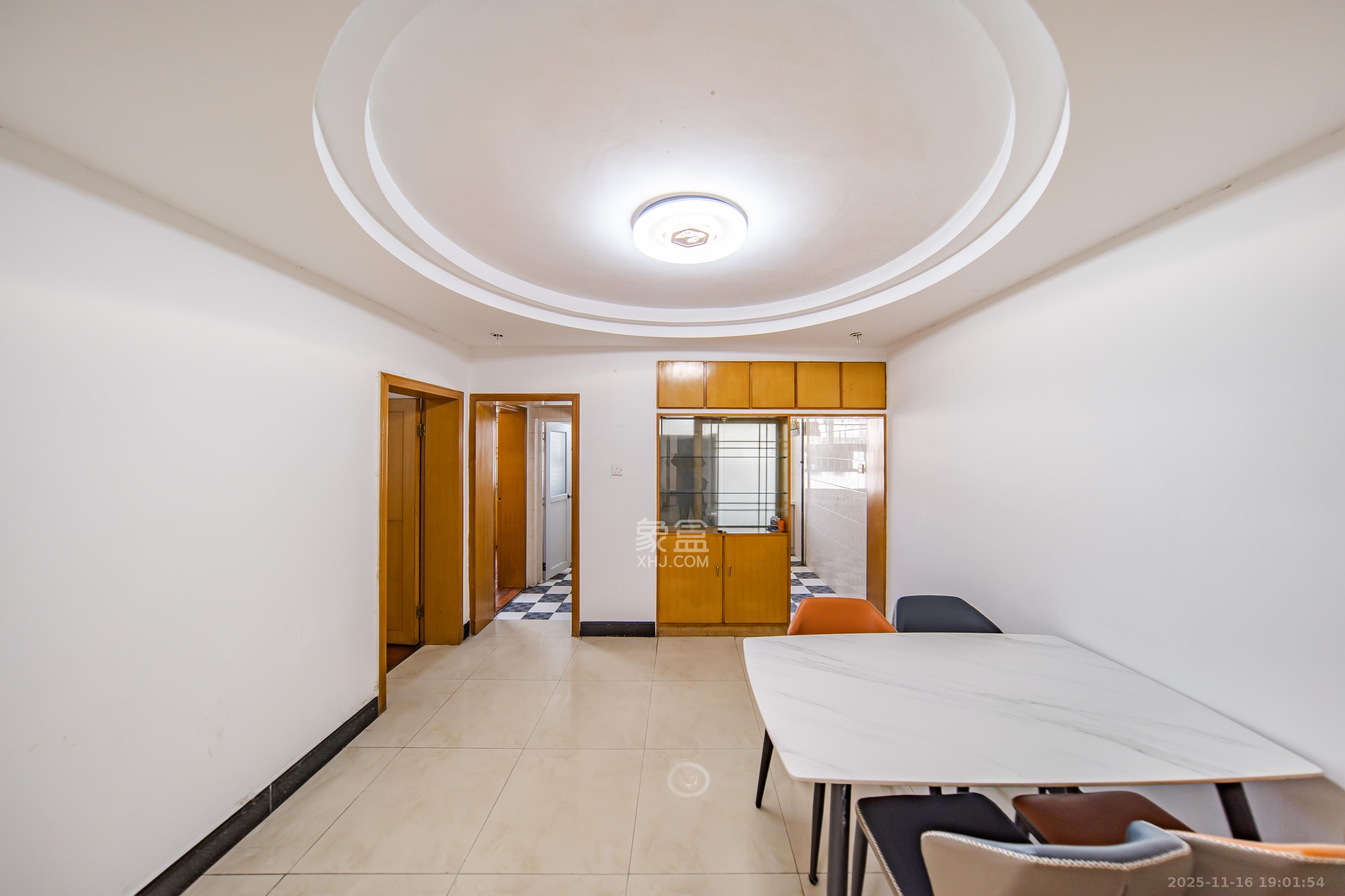 金帆小区  2室2厅1卫    48.8万其他