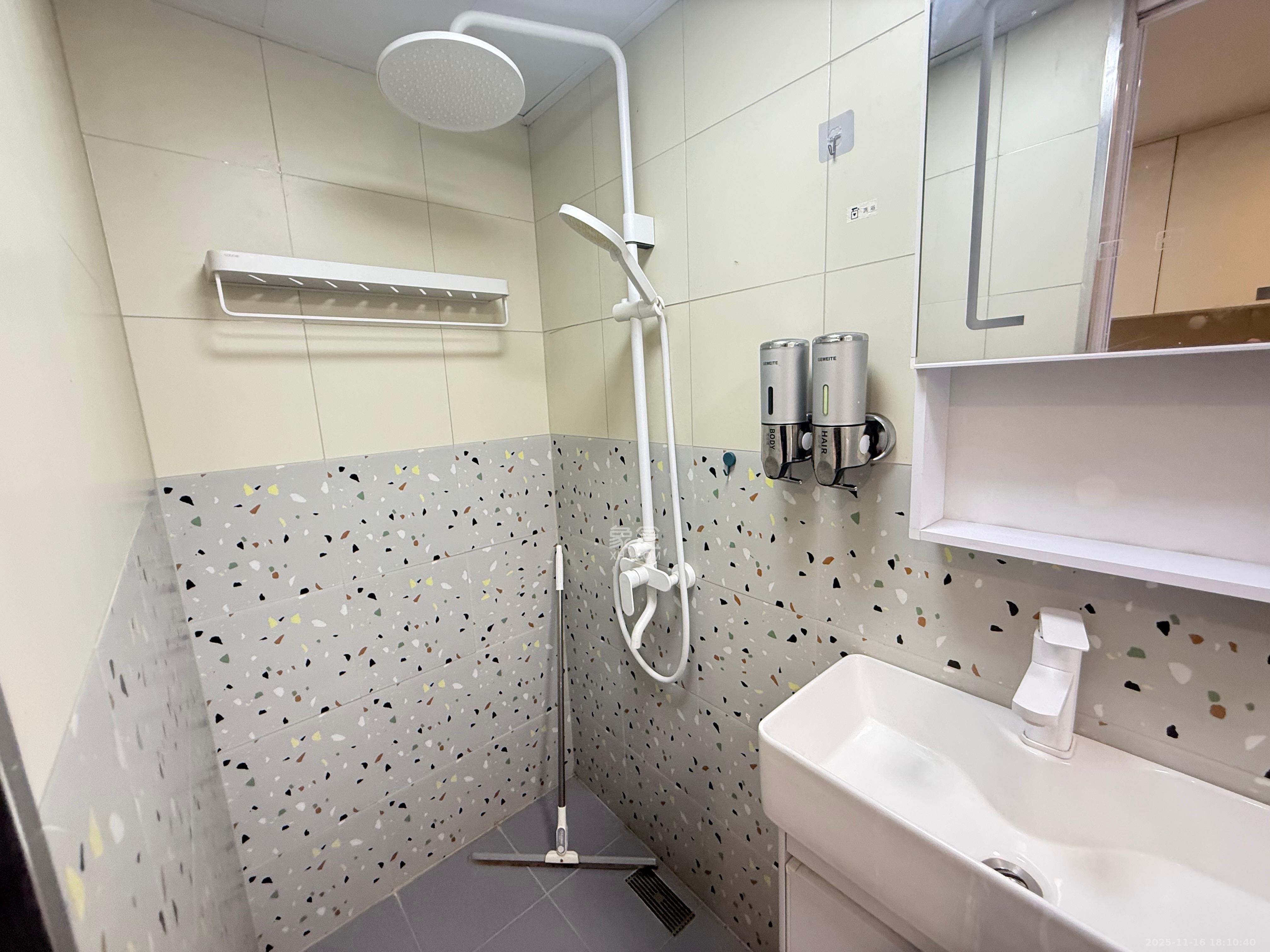 珠江花城好世界 1室0厅0卫 2200.0元/月 珠江花城好世界 1室0厅0卫 2200.0元/月室内图