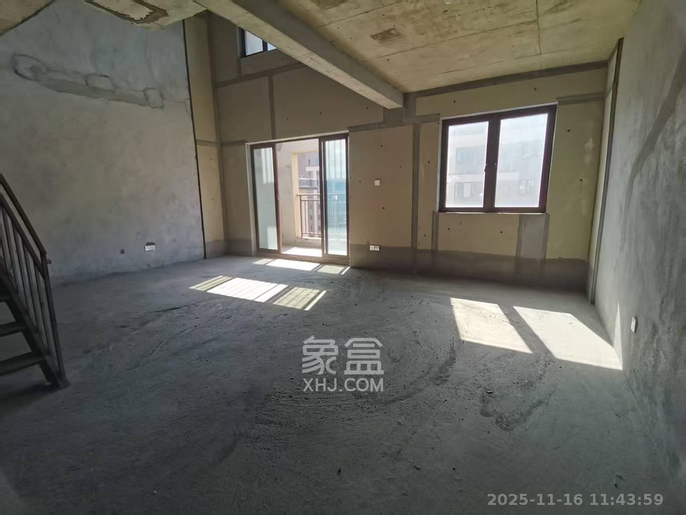 大唐印象三期御玺  3室2厅3卫    188.0万