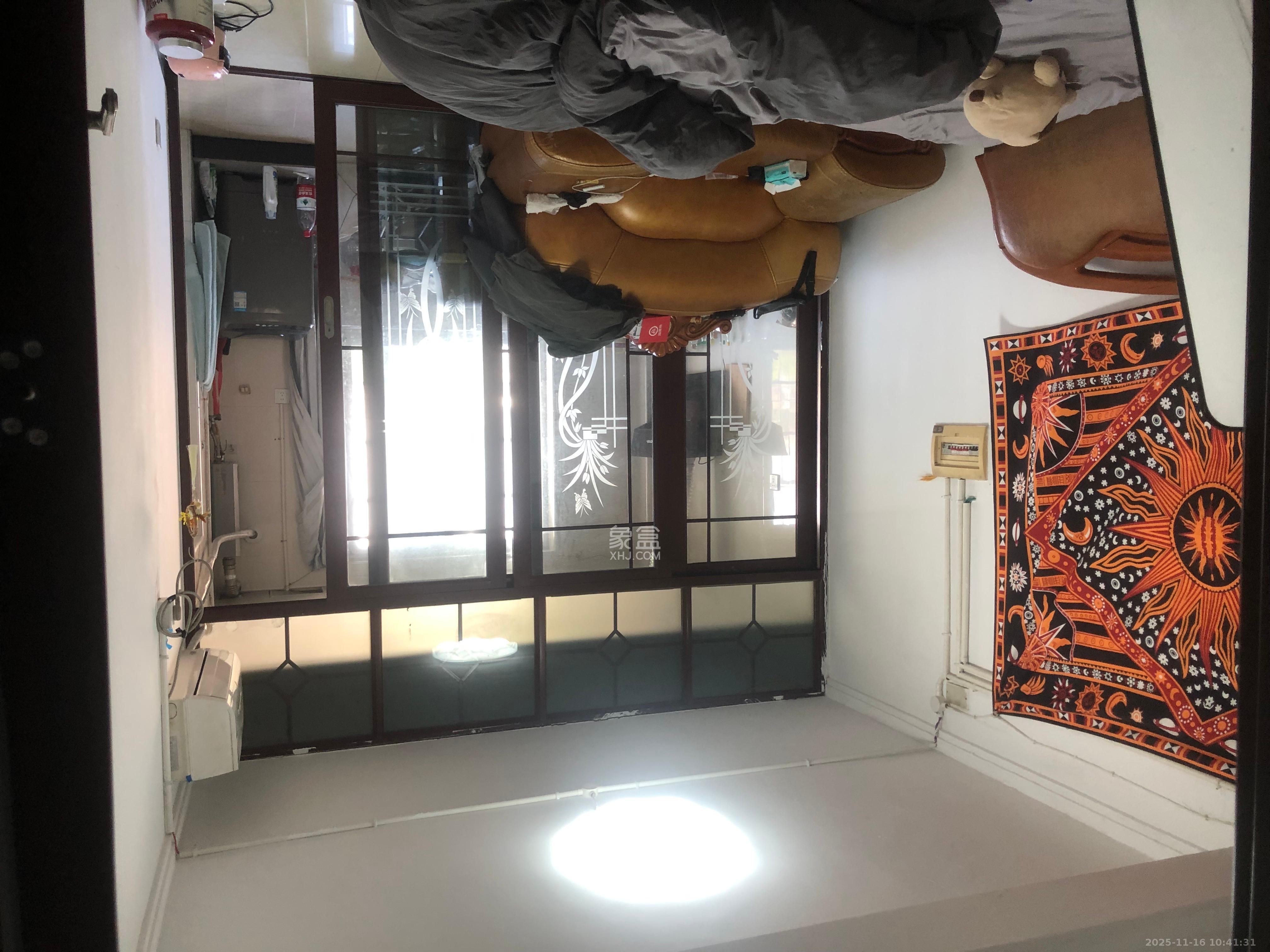 金岭小区 1室1厅1卫 1100.0元/月 金岭小区 1室1厅1卫 1100.0元/月室内图