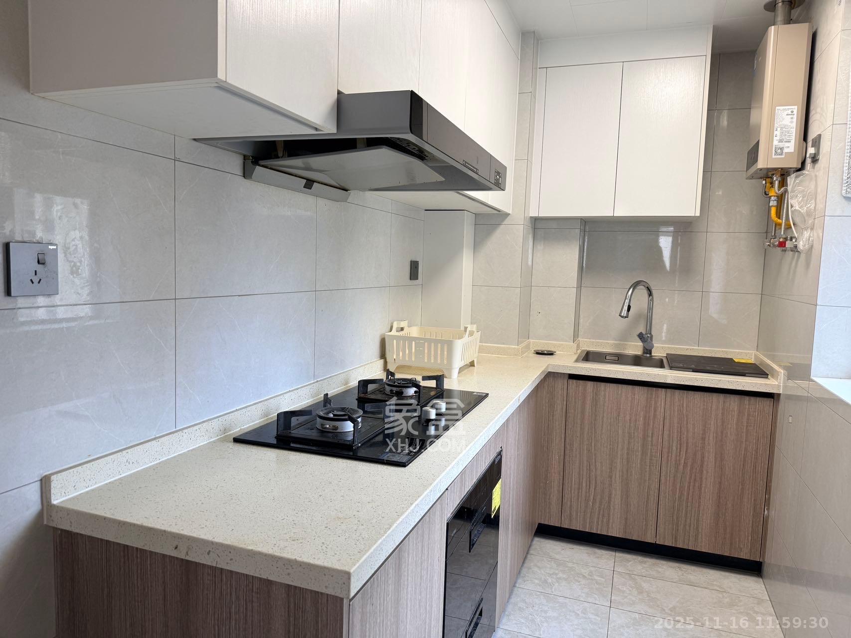 金富湘江悦城  4室2厅2卫    3000.0元/月室内图