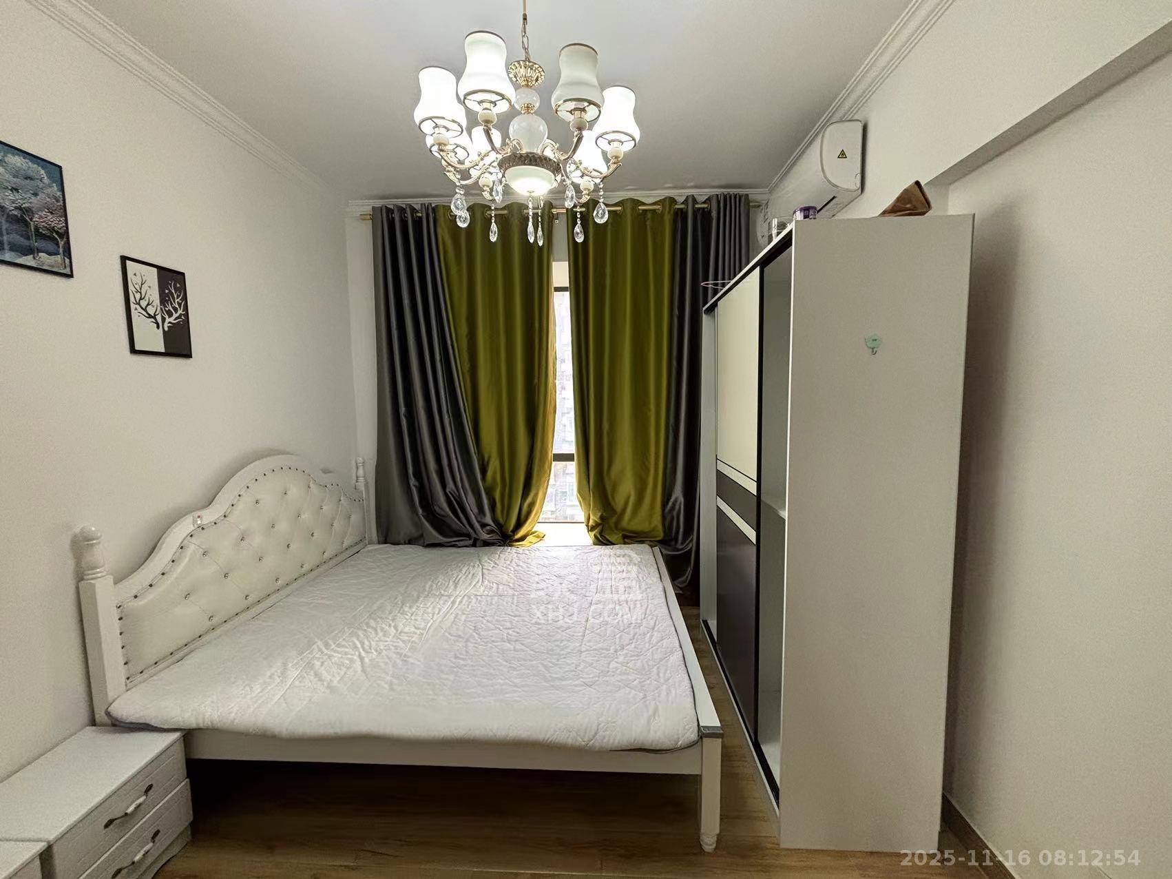 麓谷公馆（涉外国际公馆）  4室2厅3卫    3200.0元/月室内图