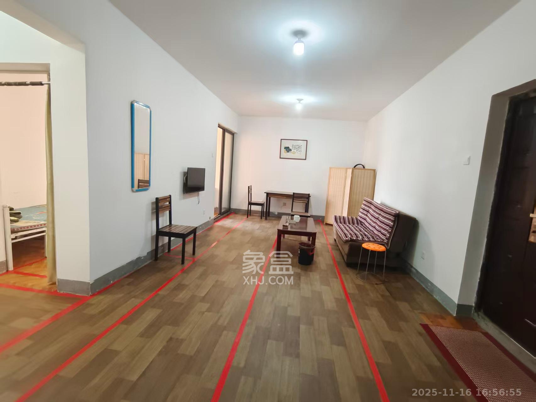 五矿格澜郡  3室2厅1卫    1500.0元/月室内图1