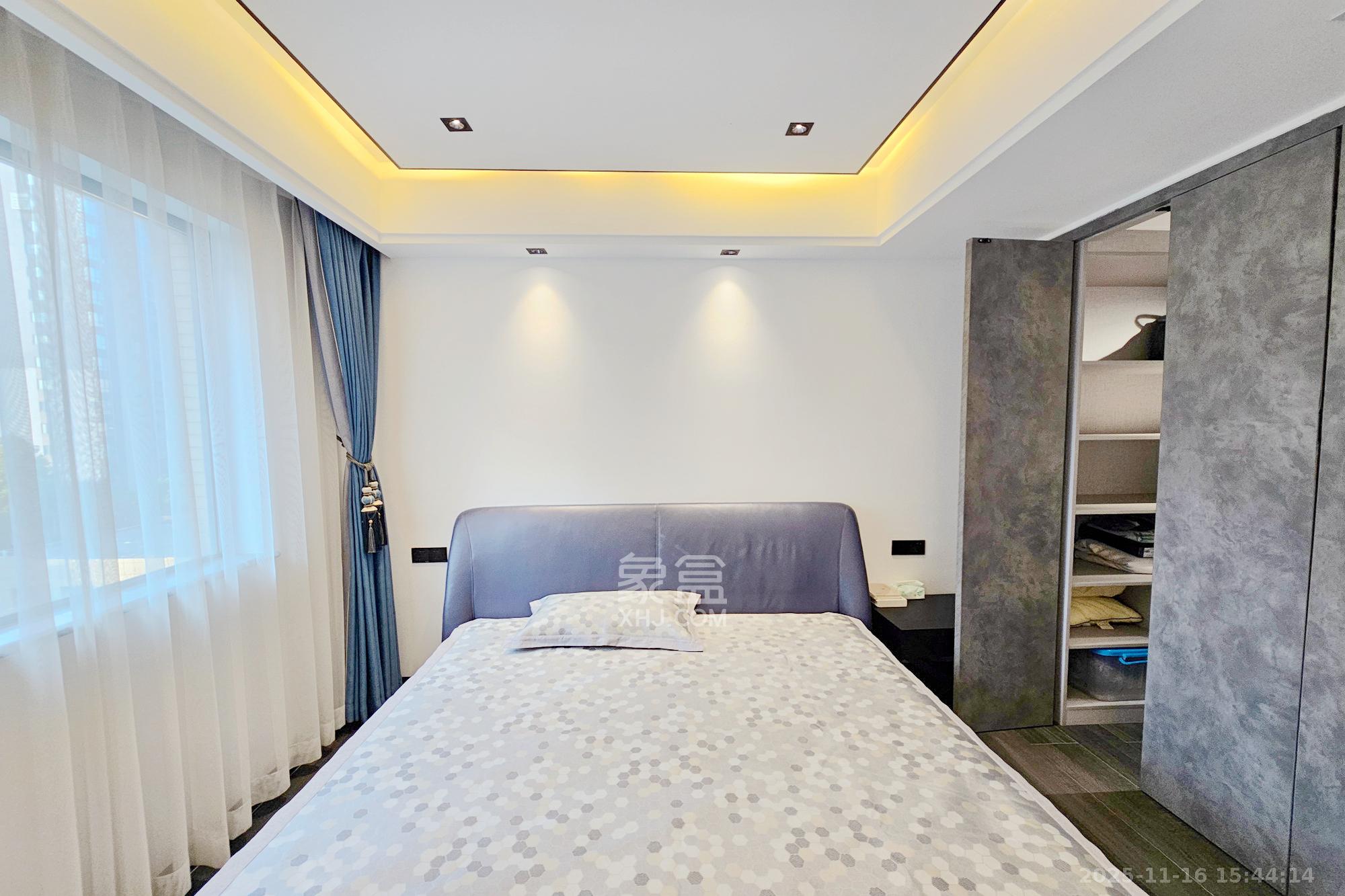 明大佳园  3室2厅2卫    4000.0元/月室内图