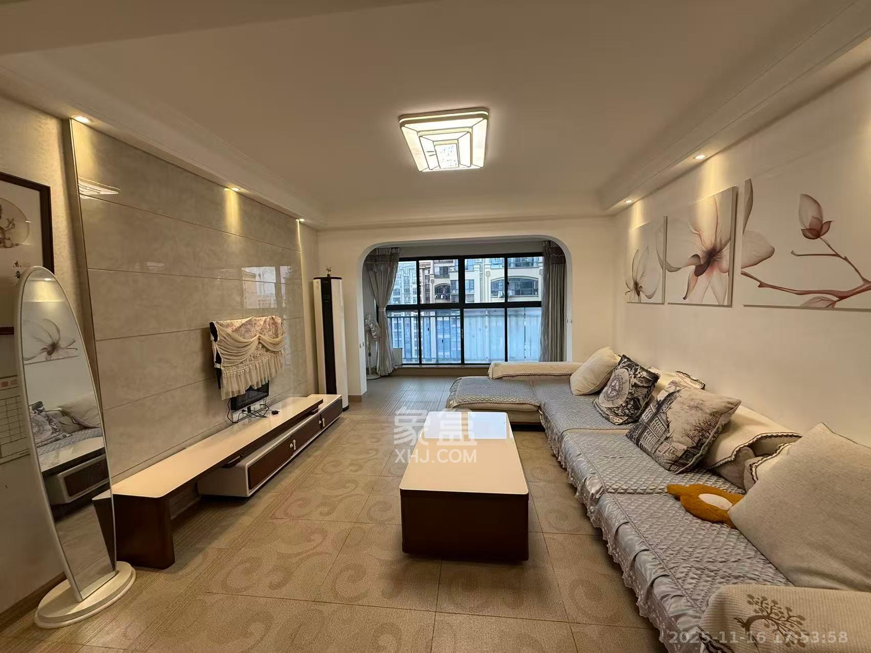 中建芙蓉嘉苑  1室2厅1卫    3000.0元/月