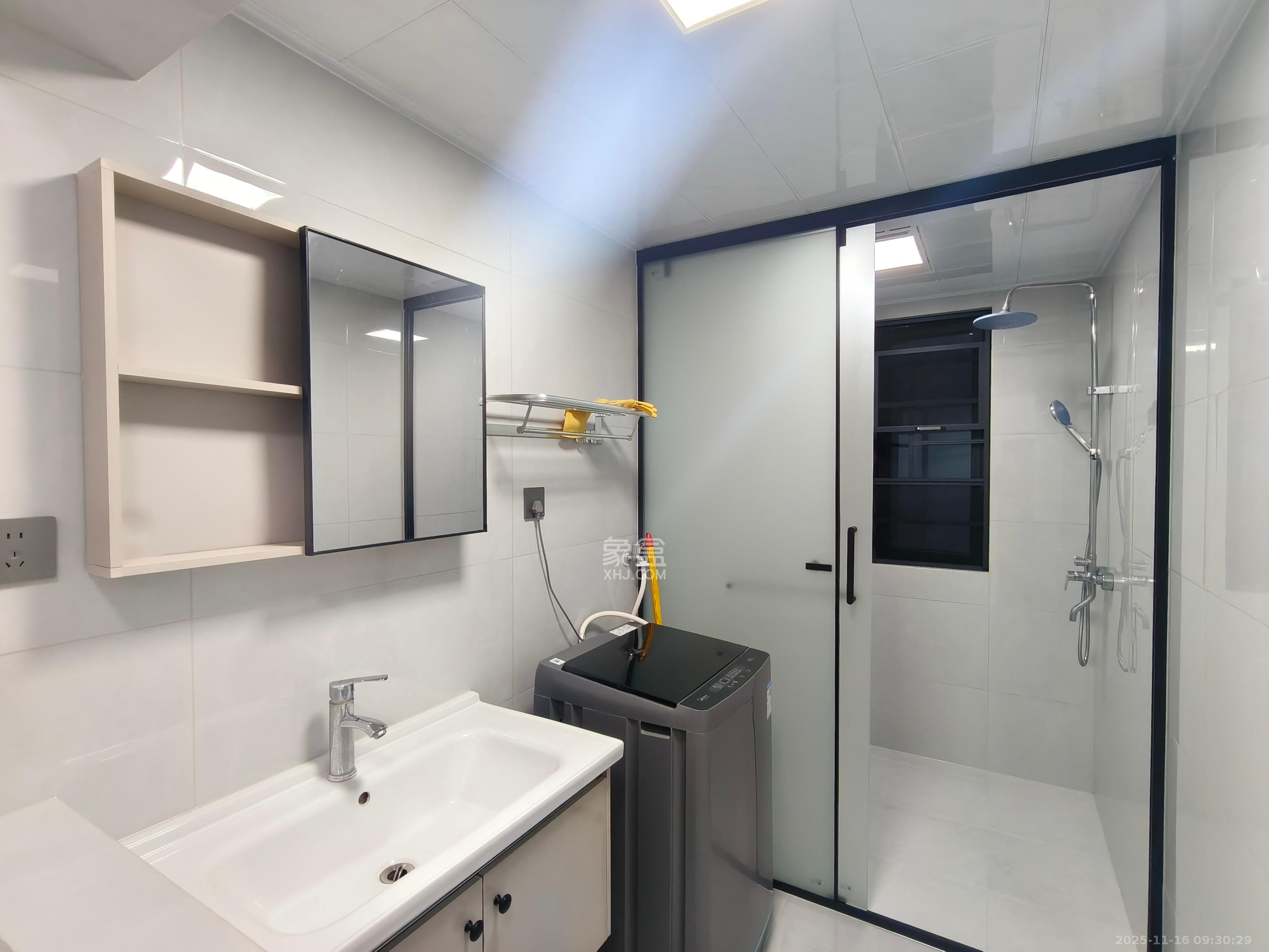 谷山景苑  1室0厅0卫    2500.0元/月室内图