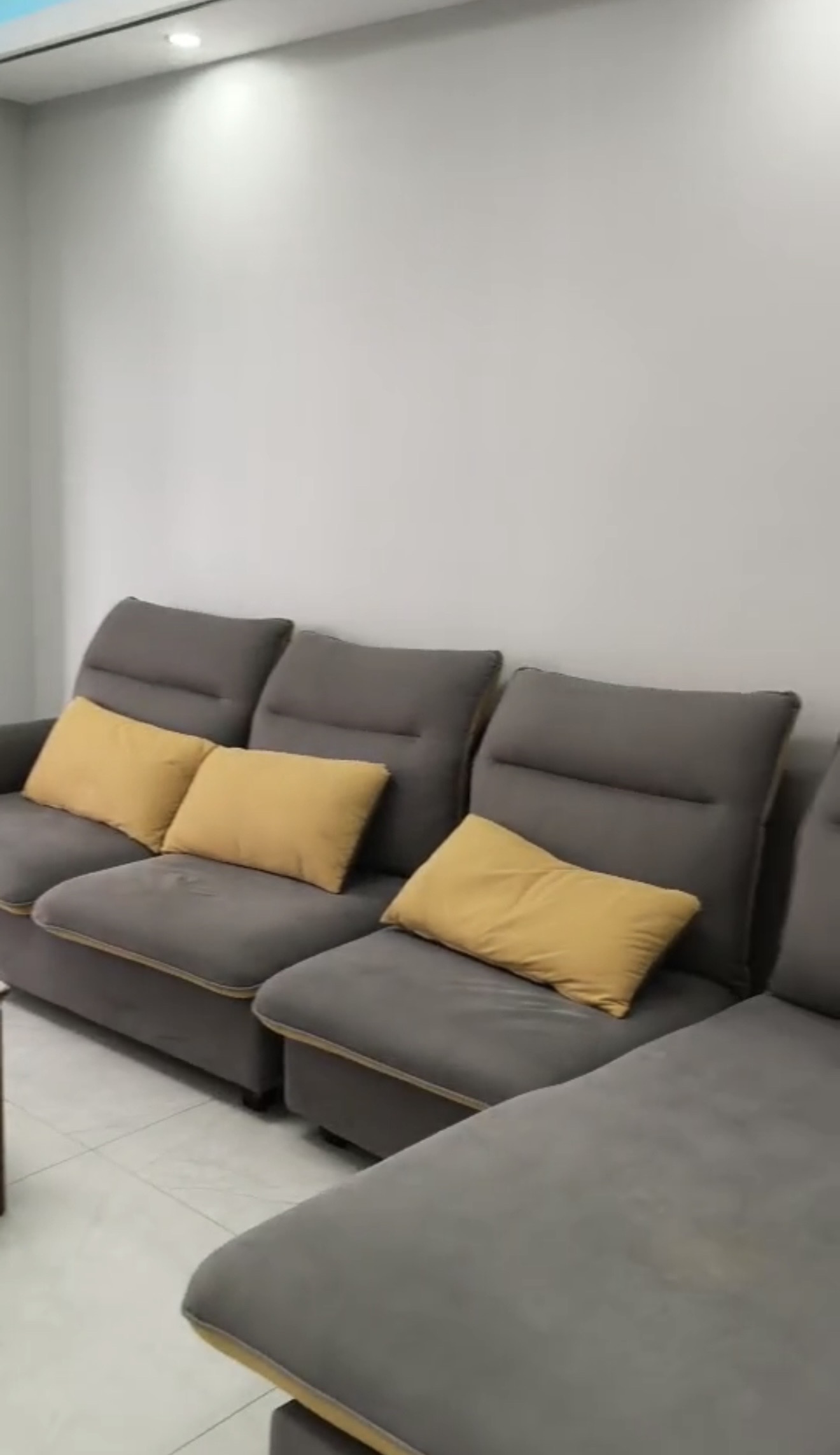 美舍嘉苑一期  4室2厅2卫    4300.0元/月室内图