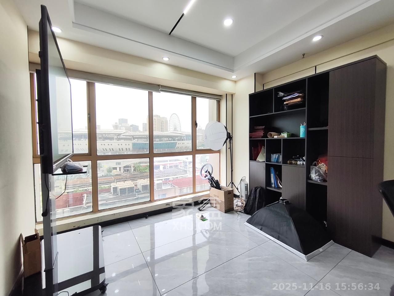 嘉盛国际广场  1室1厅1卫    13000.0元/月室内图