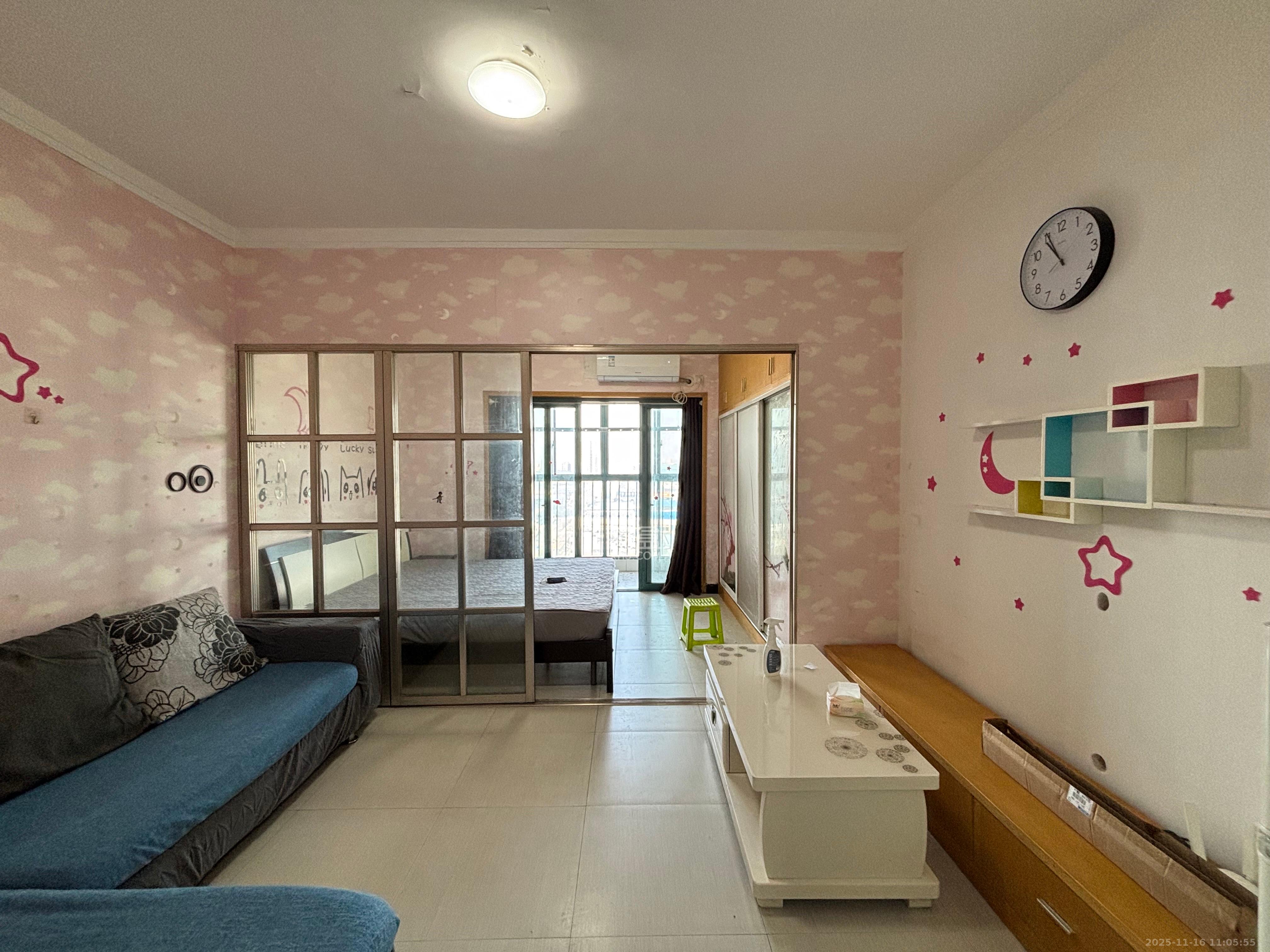 蝴蝶谷  1室1厅1卫    1100.0元/月室内图