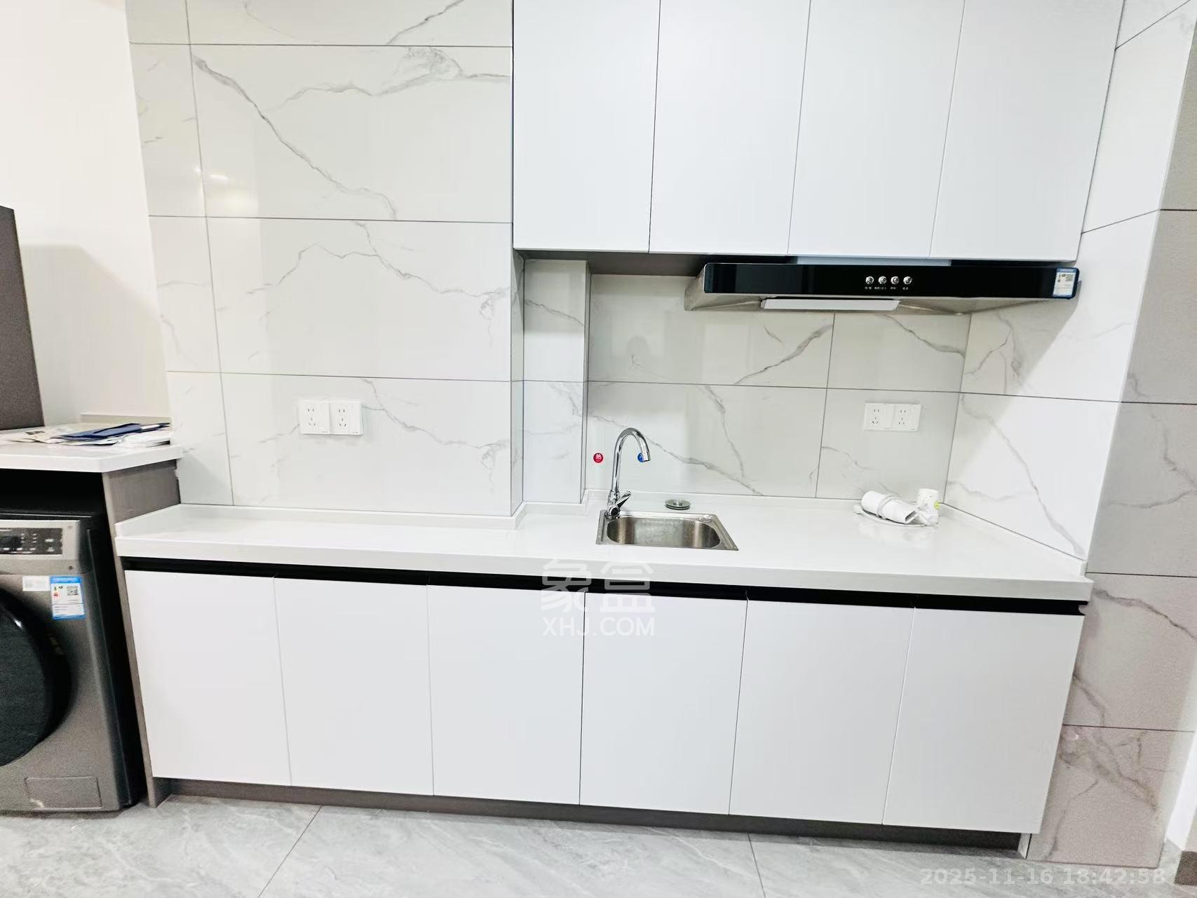 新力铂园(江山云著) 1室1厅1卫 1600.0元/月 新力铂园(江山云著) 1室1厅1卫 1600.0元/月室内图