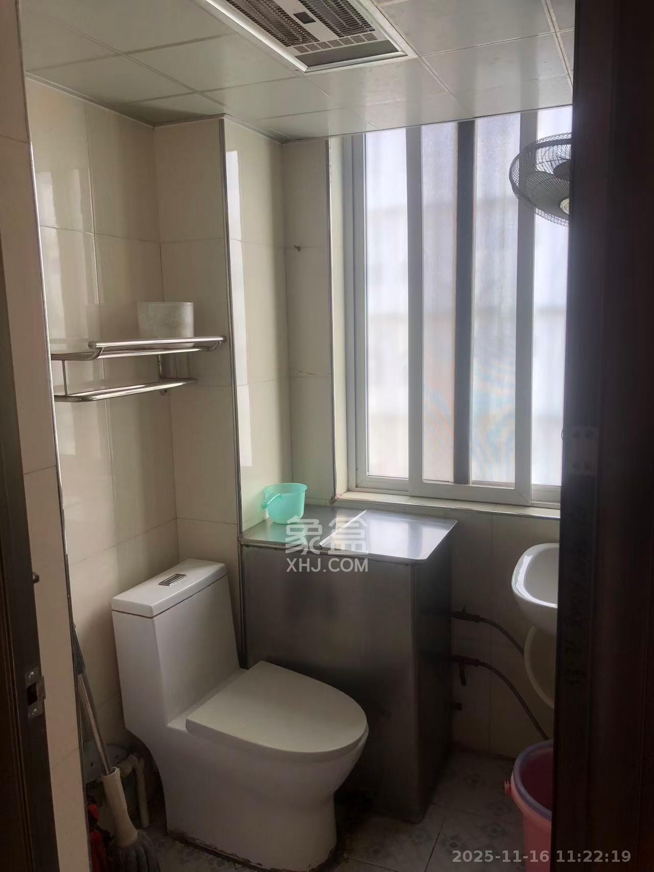 谷山庭院一期  2室2厅1卫    1400.0元/月室内图