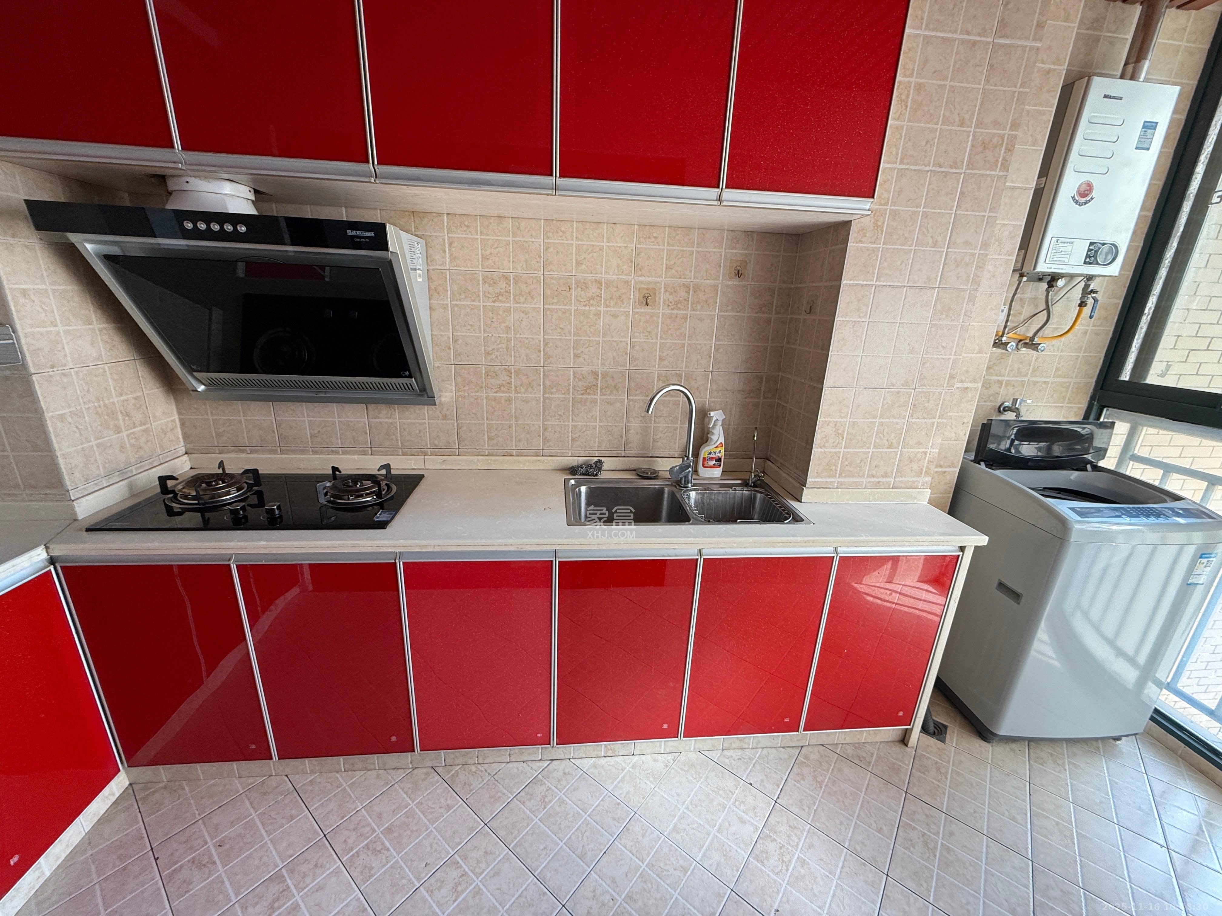 岳华嘉园  2室2厅1卫    1900.0元/月室内图