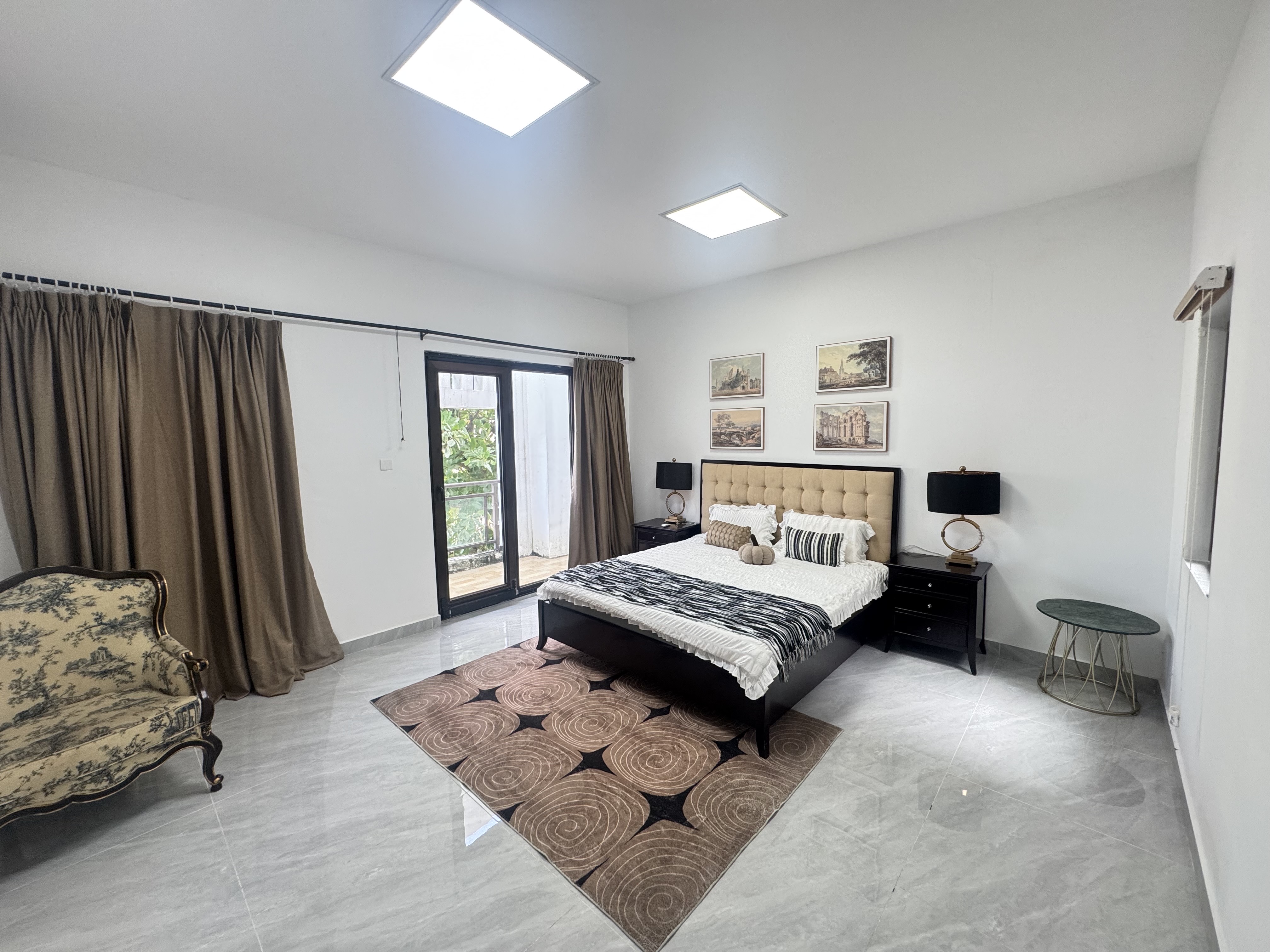 宝安江南城 3室2厅2卫 14000.0元/月 宝安江南城 3室2厅2卫 14000.0元/月室内图