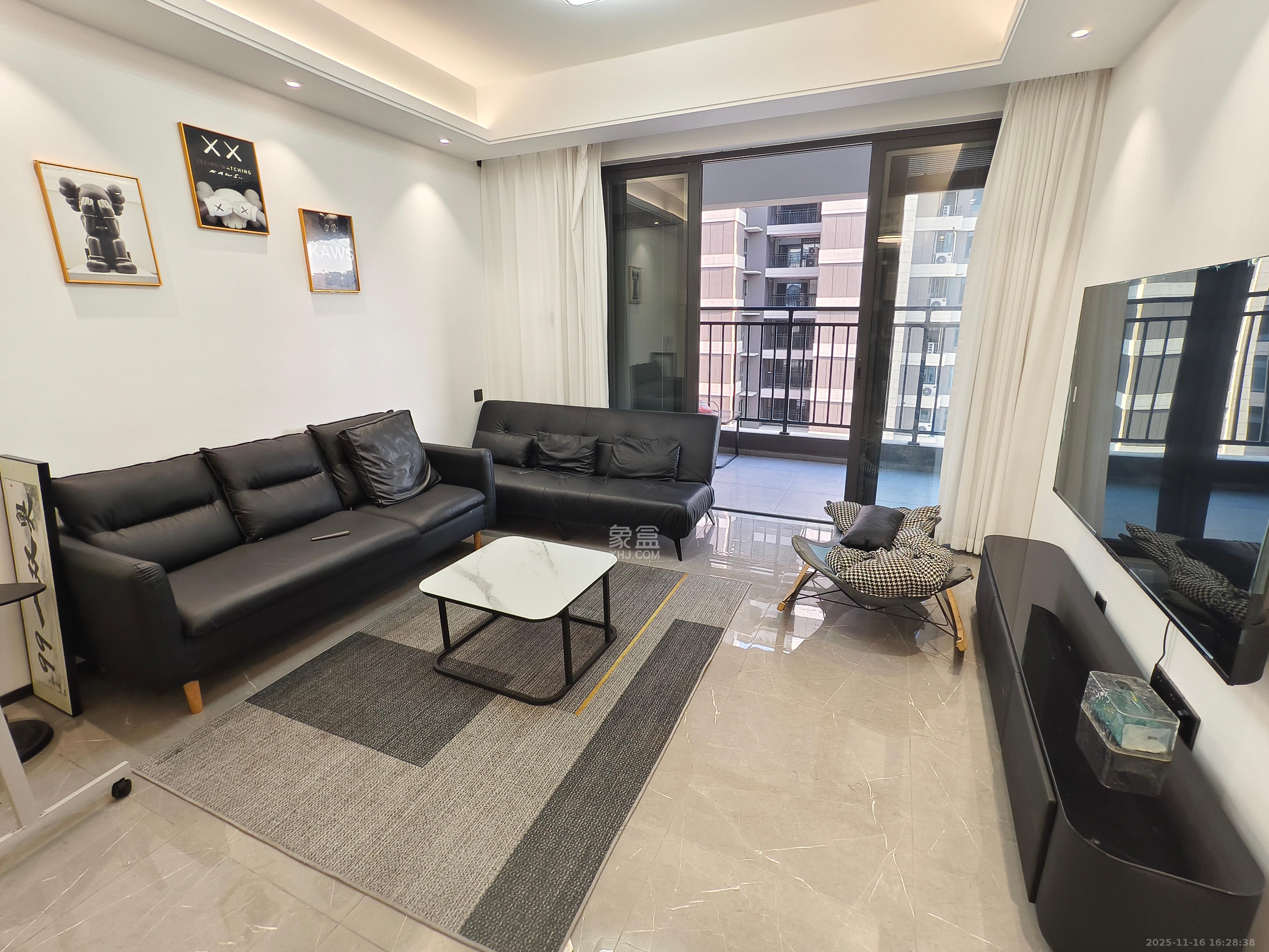 金地都会风華 3室2厅2卫 2800.0元/月 金地都会风華 3室2厅2卫 2800.0元/月室内图