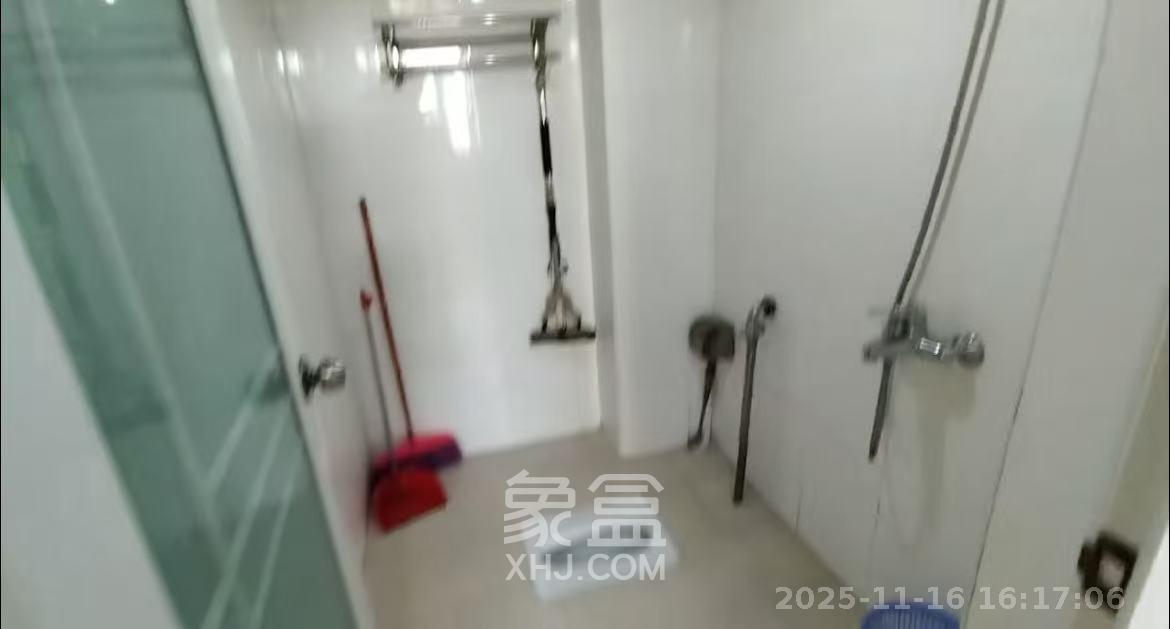 金碧文华  1室1厅1卫    1400.0元/月