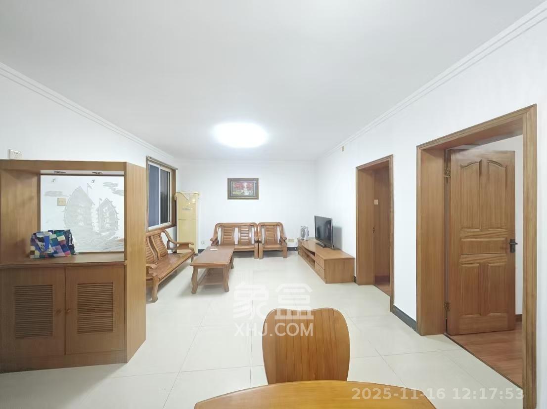 富绿新村  1室2厅1卫    1400.0元/月室内图