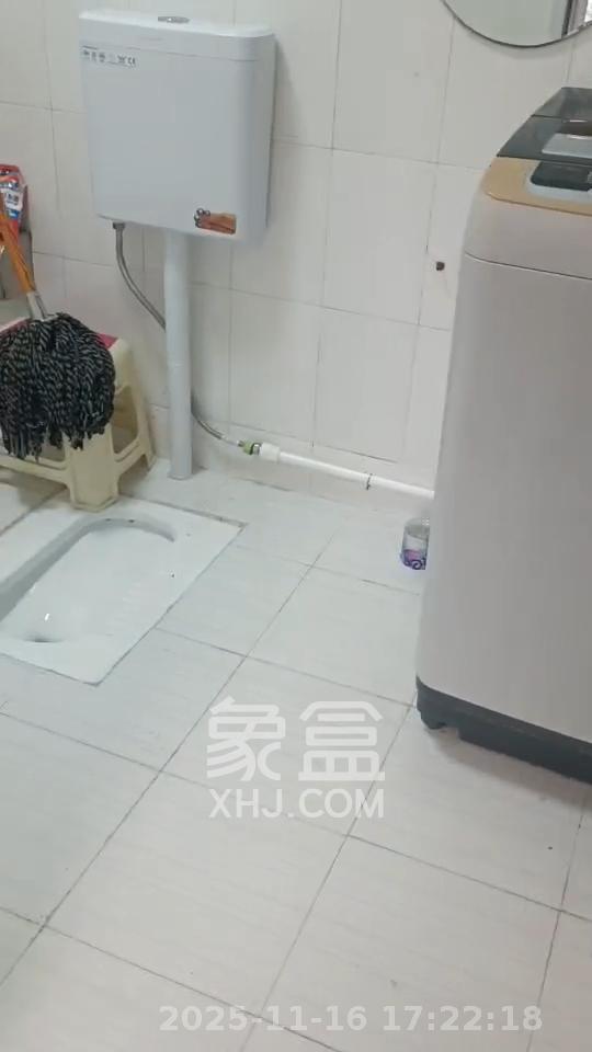 高桥新二号小区  1室1厅1卫    900.0元/月室内图