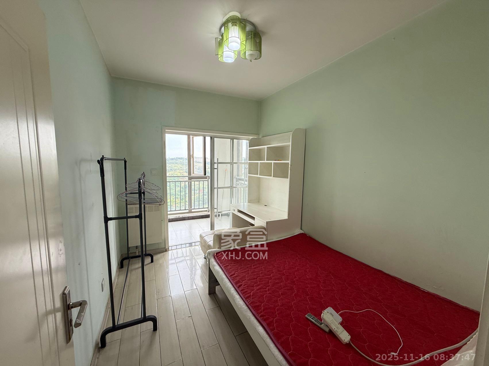 怡海星城  2室2厅1卫    1500.0元/月室内图