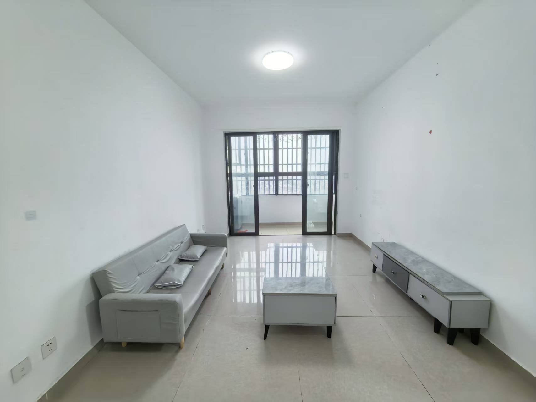 中交夏瑶雅苑  3室2厅1卫    2800.0元/月