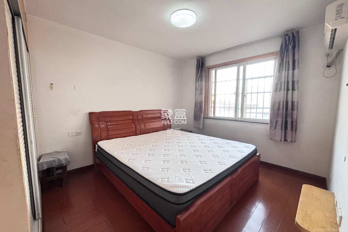 麓谷锦和园 2室2厅1卫 2100.0元/月 麓谷锦和园 2室2厅1卫 2100.0元/月室内图