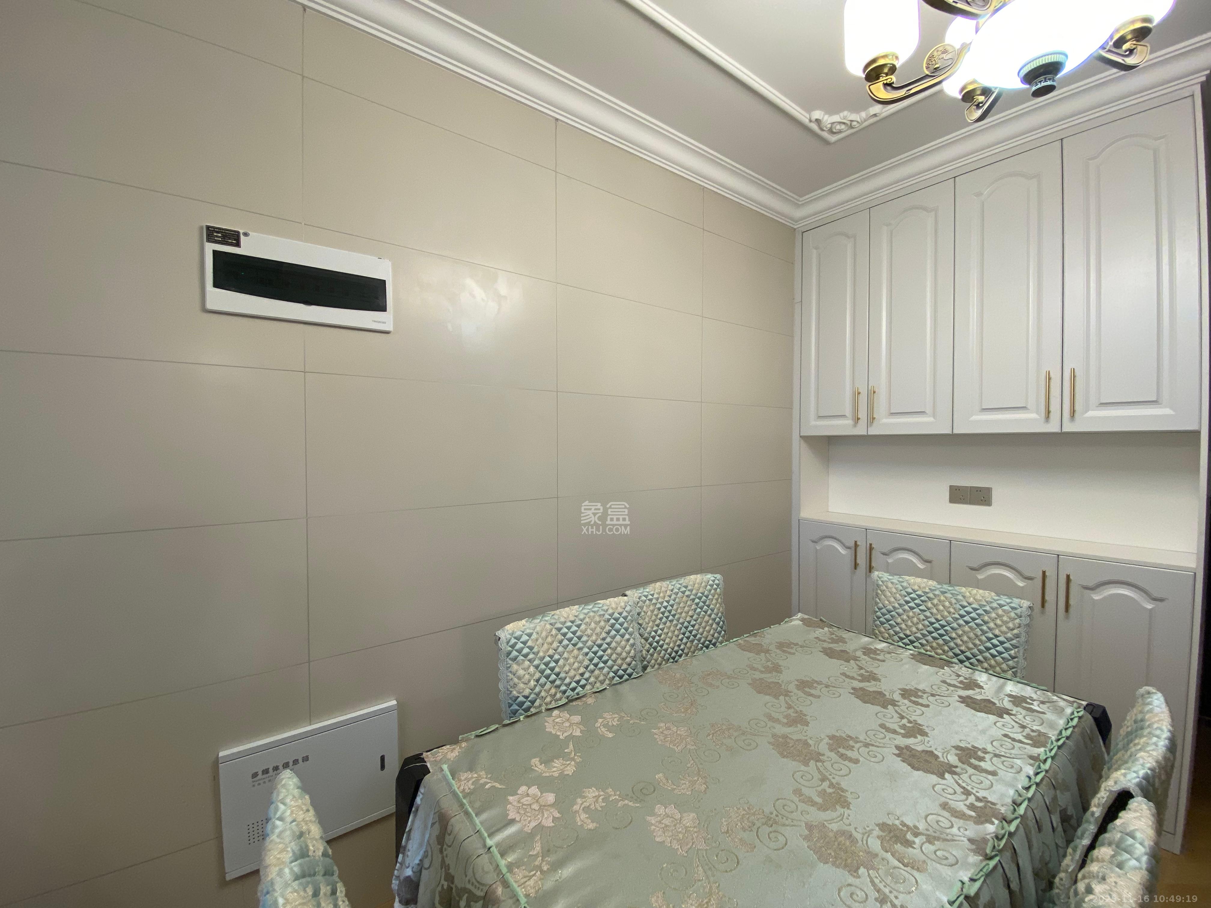 金塘家园  2室2厅1卫    2300.0元/月室内图