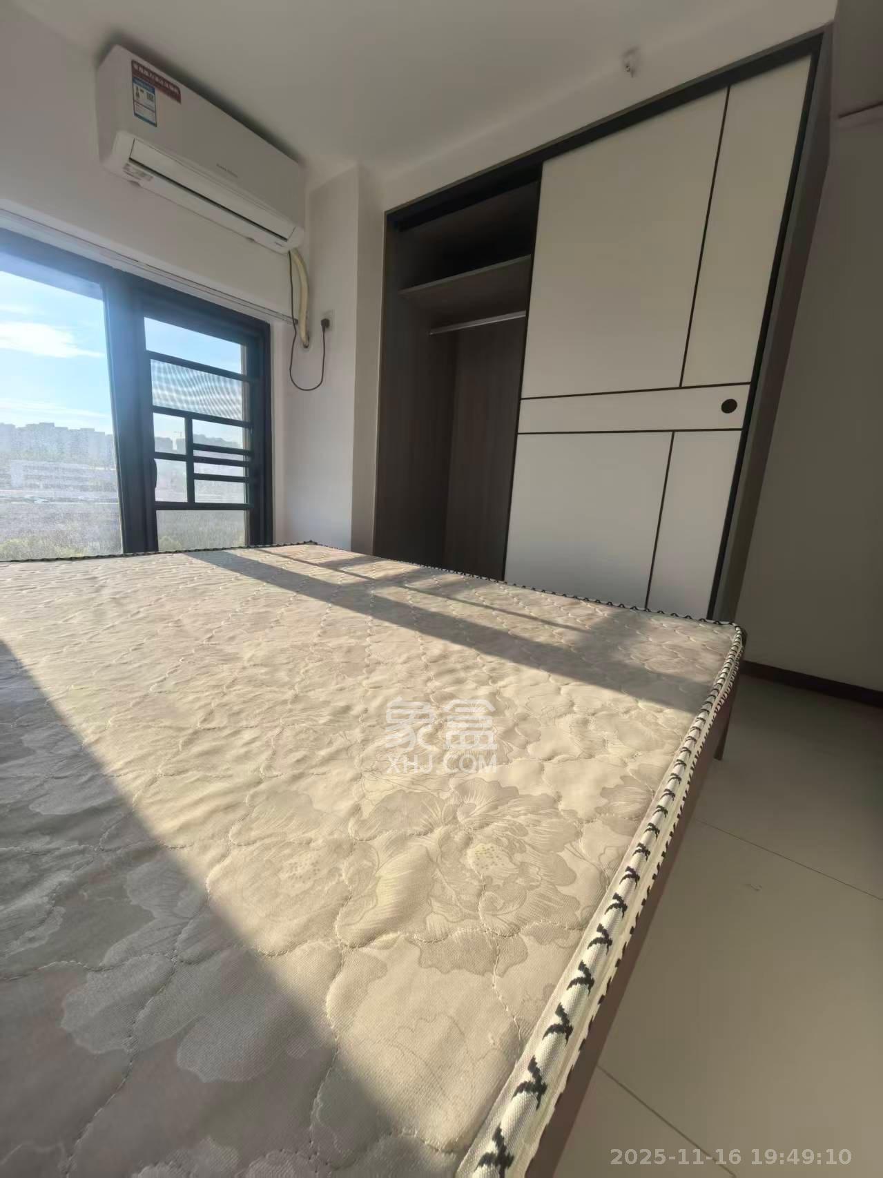 爱家当代境  2室1厅1卫    1800.0元/月室内图