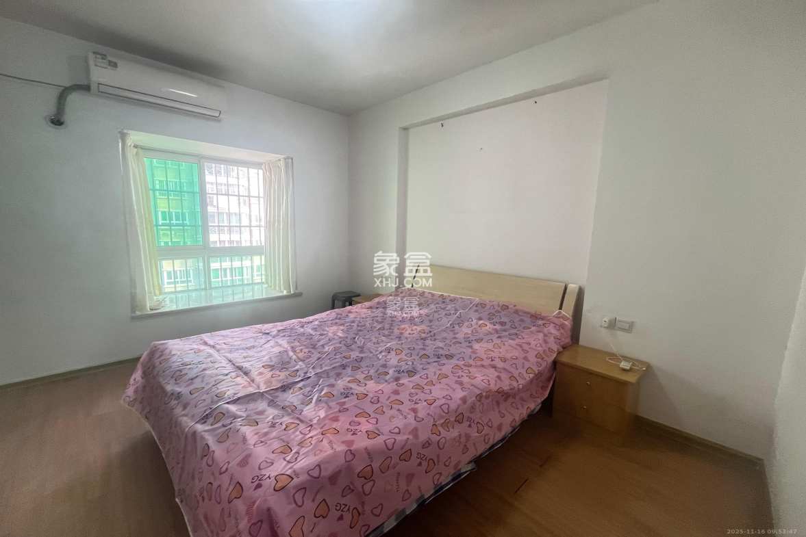 格林星城 3室2厅1卫 2500.0元/月 格林星城 3室2厅1卫 2500.0元/月室内图