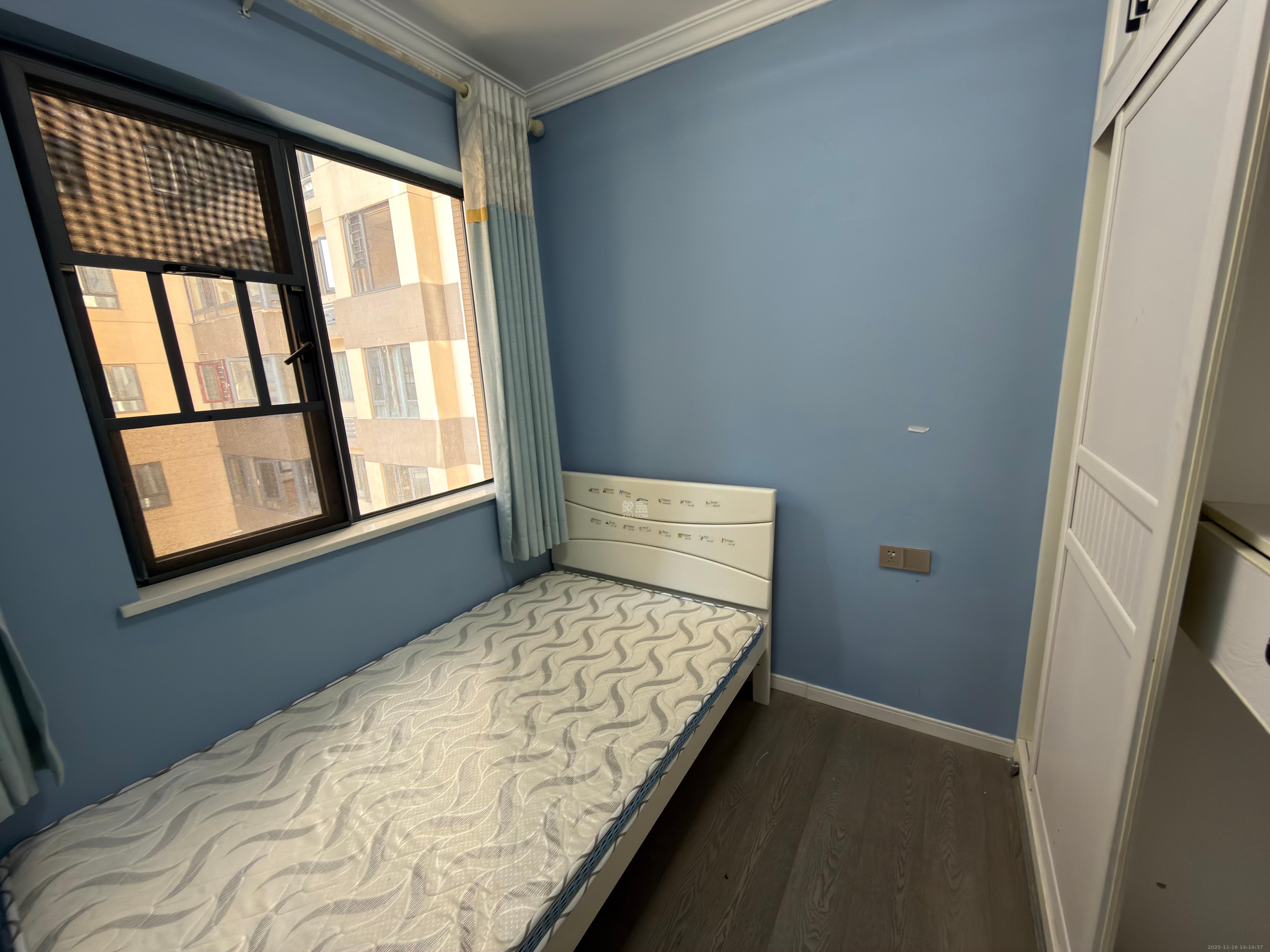 长房云时代 3室2厅1卫 2200.0元/月 长房云时代 3室2厅1卫 2200.0元/月室内图