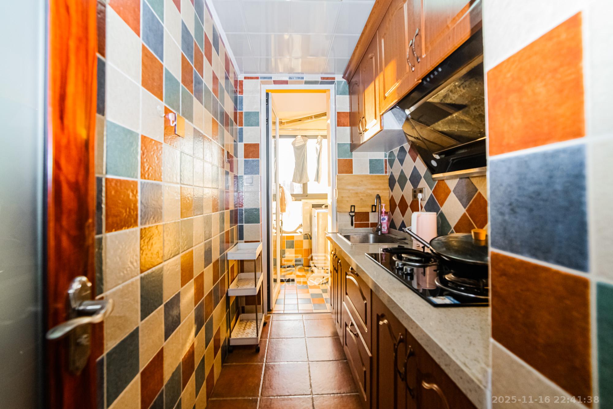 北辰三角洲E3区  1室1厅1卫    58.0万厨房