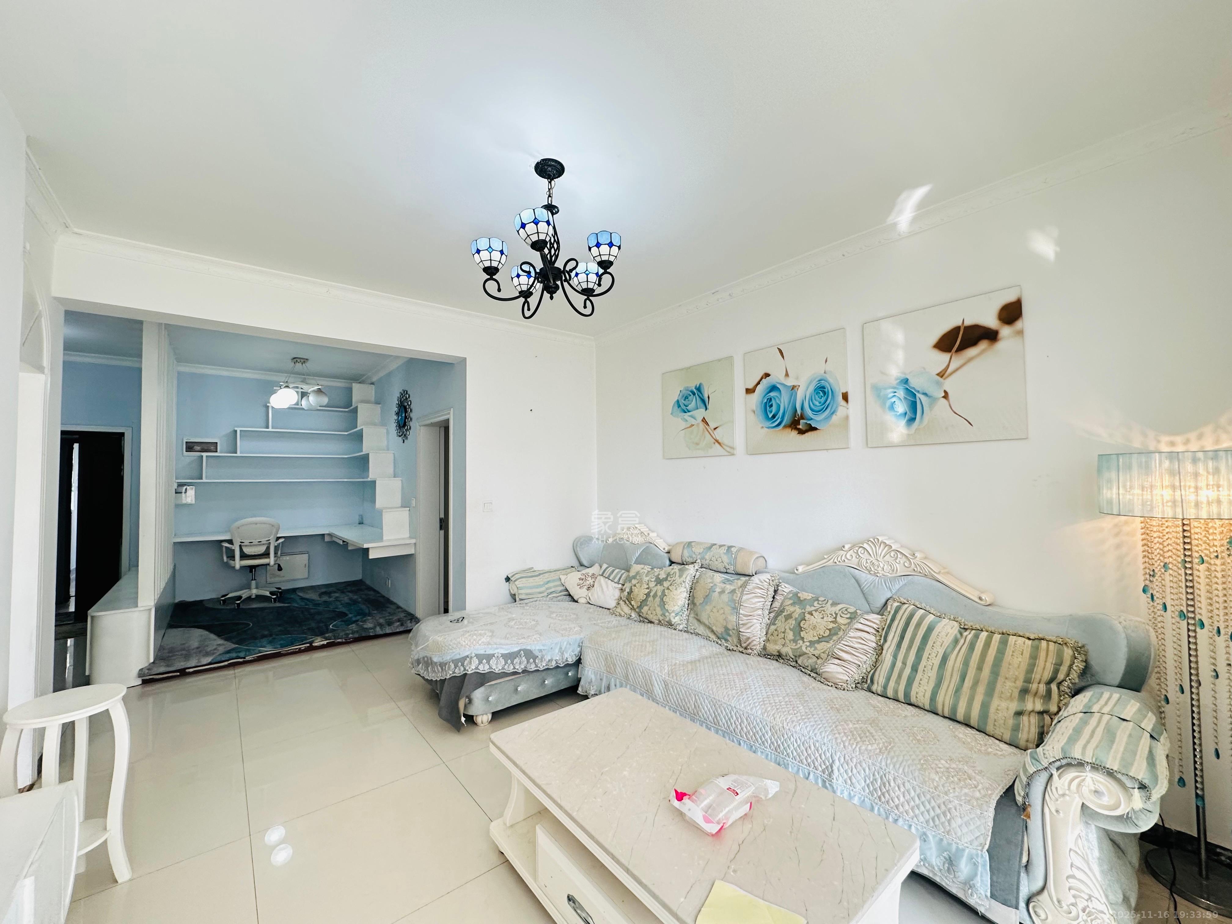 中房F联邦  2室2厅1卫    2600.0元/月室内图