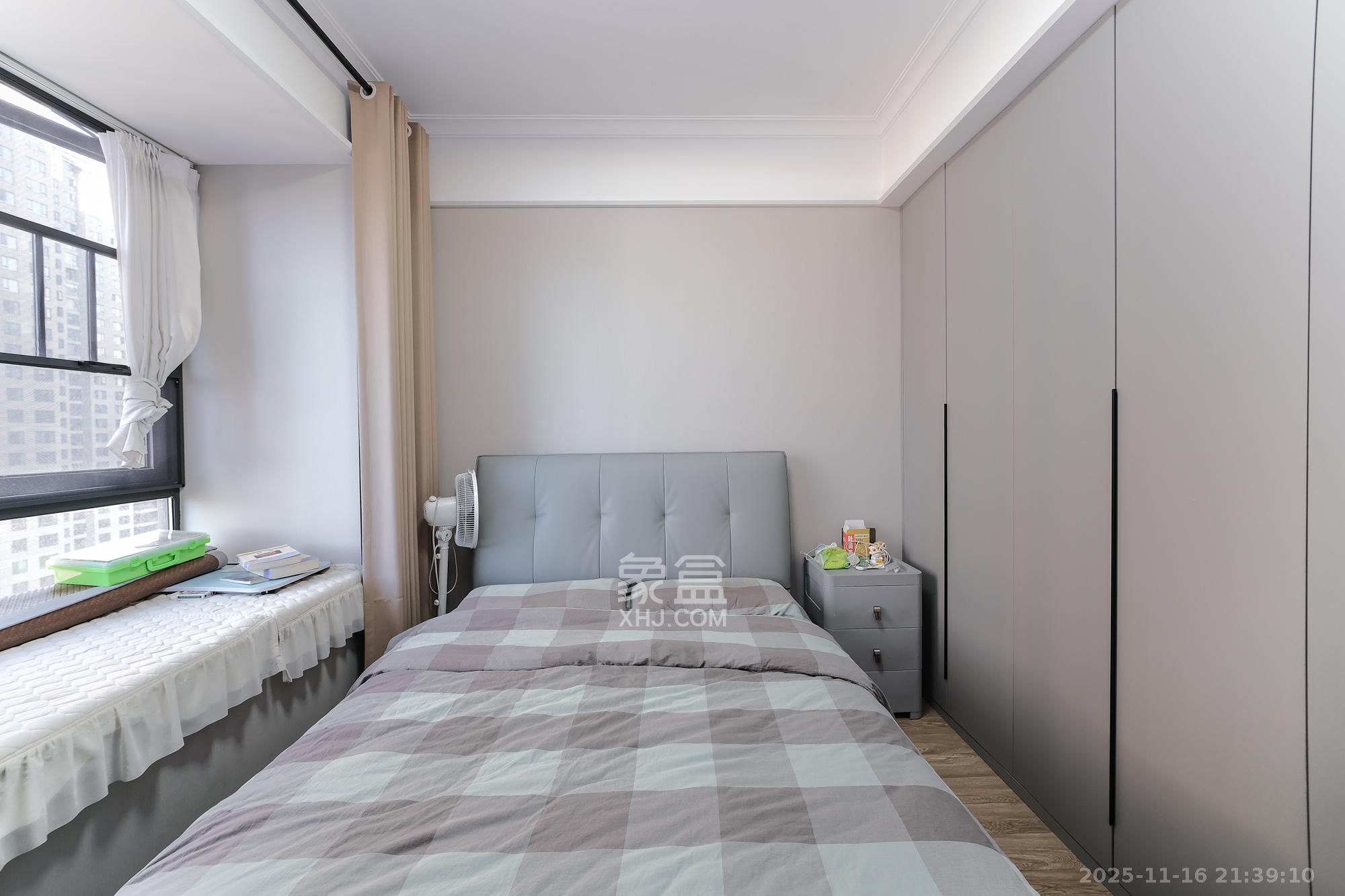 运达锦绣广场 4室2厅2卫 159.8万 运达锦绣广场 4室2厅2卫 159.8万卧室