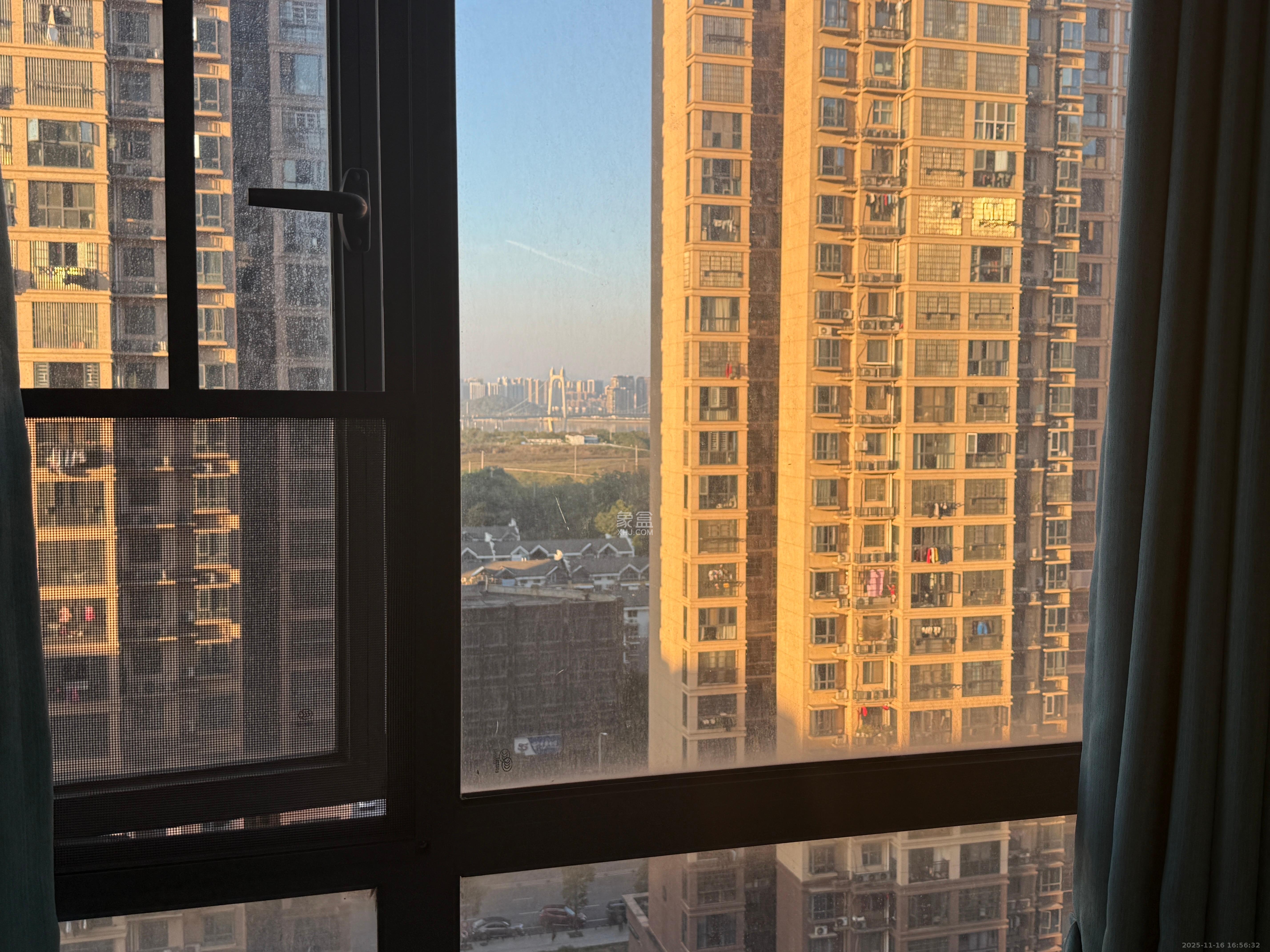 岳华新苑  1室1厅1卫    1000.0元/月室内图