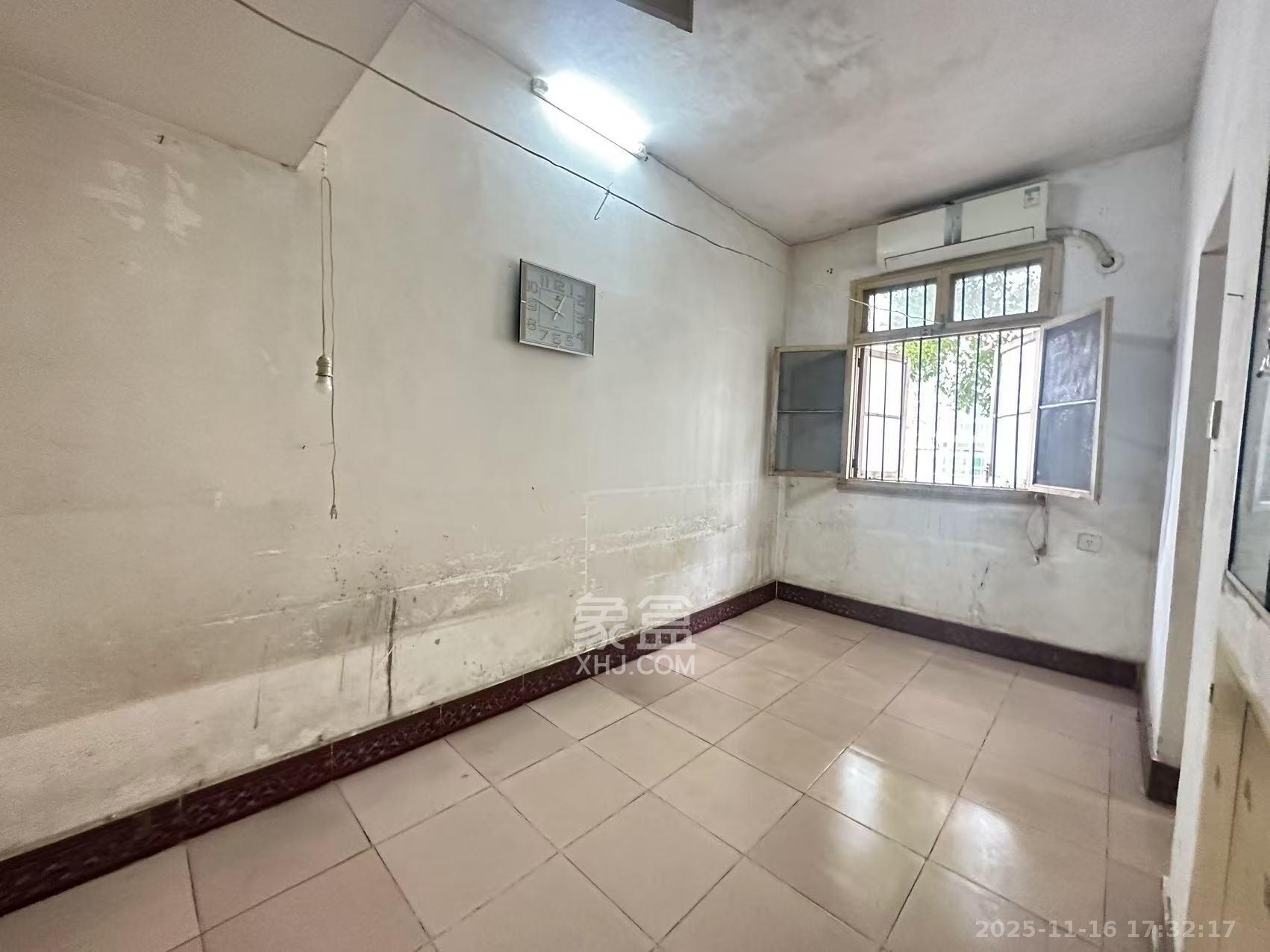 妹子山社区（曙光社区）  1室0厅0卫    1000.0元/月室内图