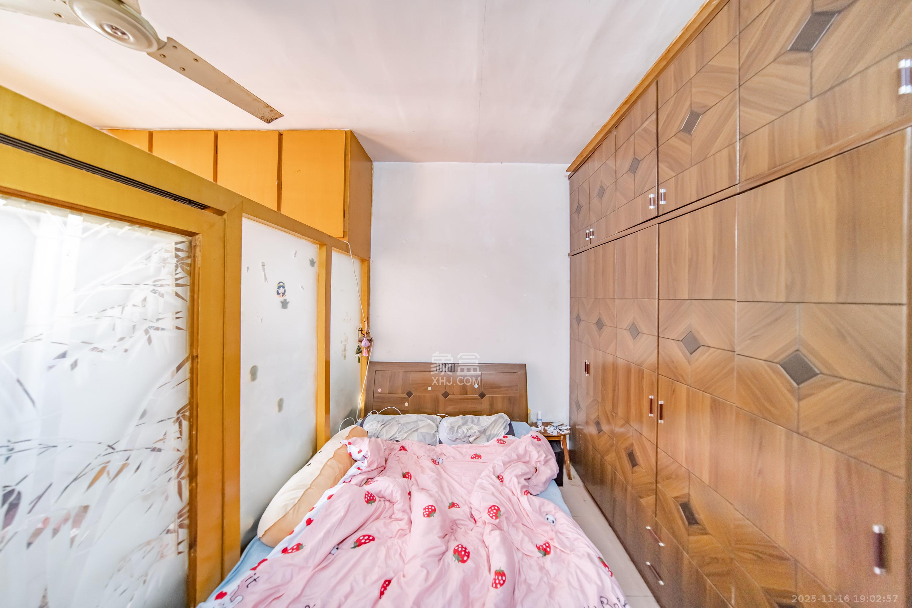 大/小王家巷散盘  1室1厅1卫    32.0万卧室