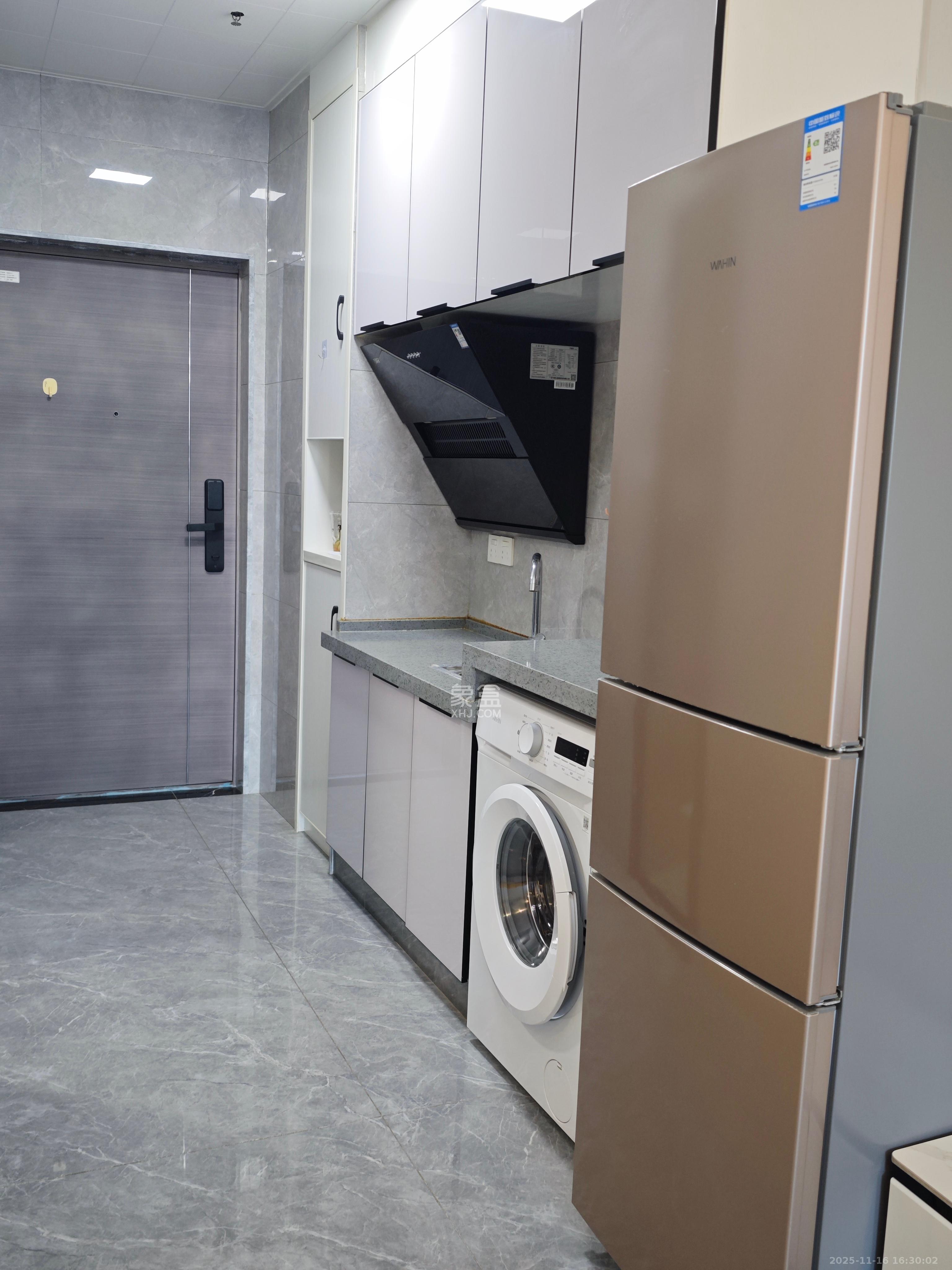 润和滨江府  1室1厅1卫    1500.0元/月室内图