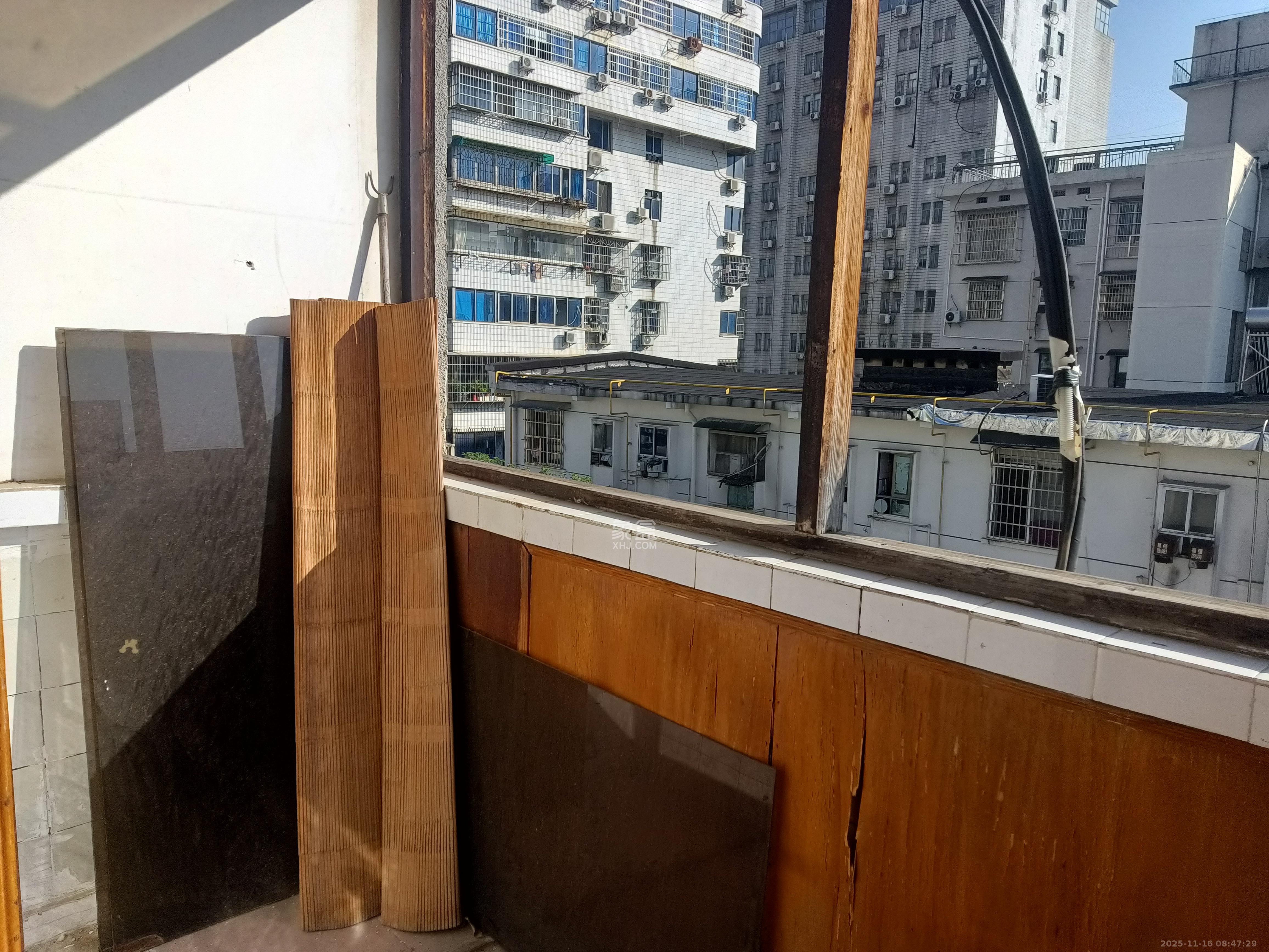 乔庄社区 1室1厅1卫 900.0元/月 乔庄社区 1室1厅1卫 900.0元/月室内图