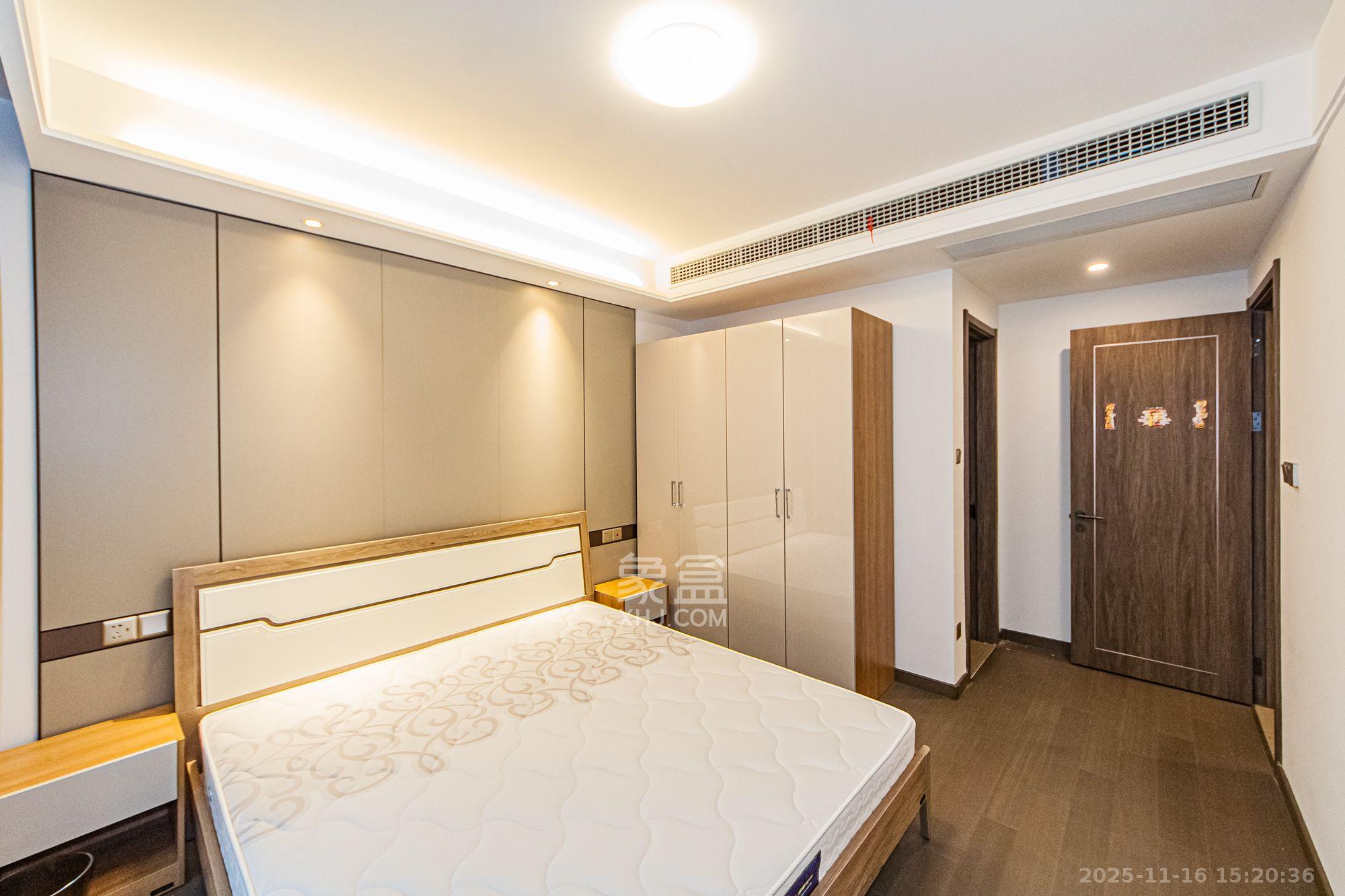 龙湖春江天玺  1室0厅0卫    4000.0元/月室内图