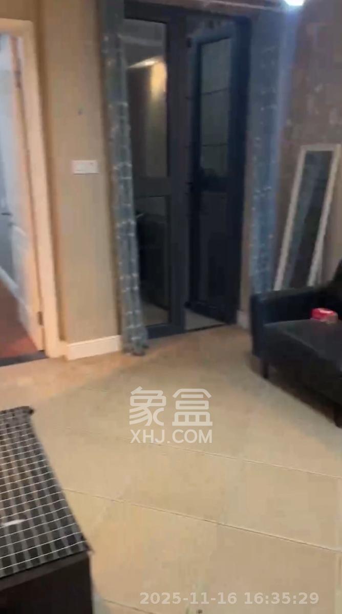 保利城(中航城国际社区、郡原美村) 1室1厅1卫 1200.0元/月 保利城(中航城国际社区、郡原美村) 1室1厅1卫 1200.0元/月室内图