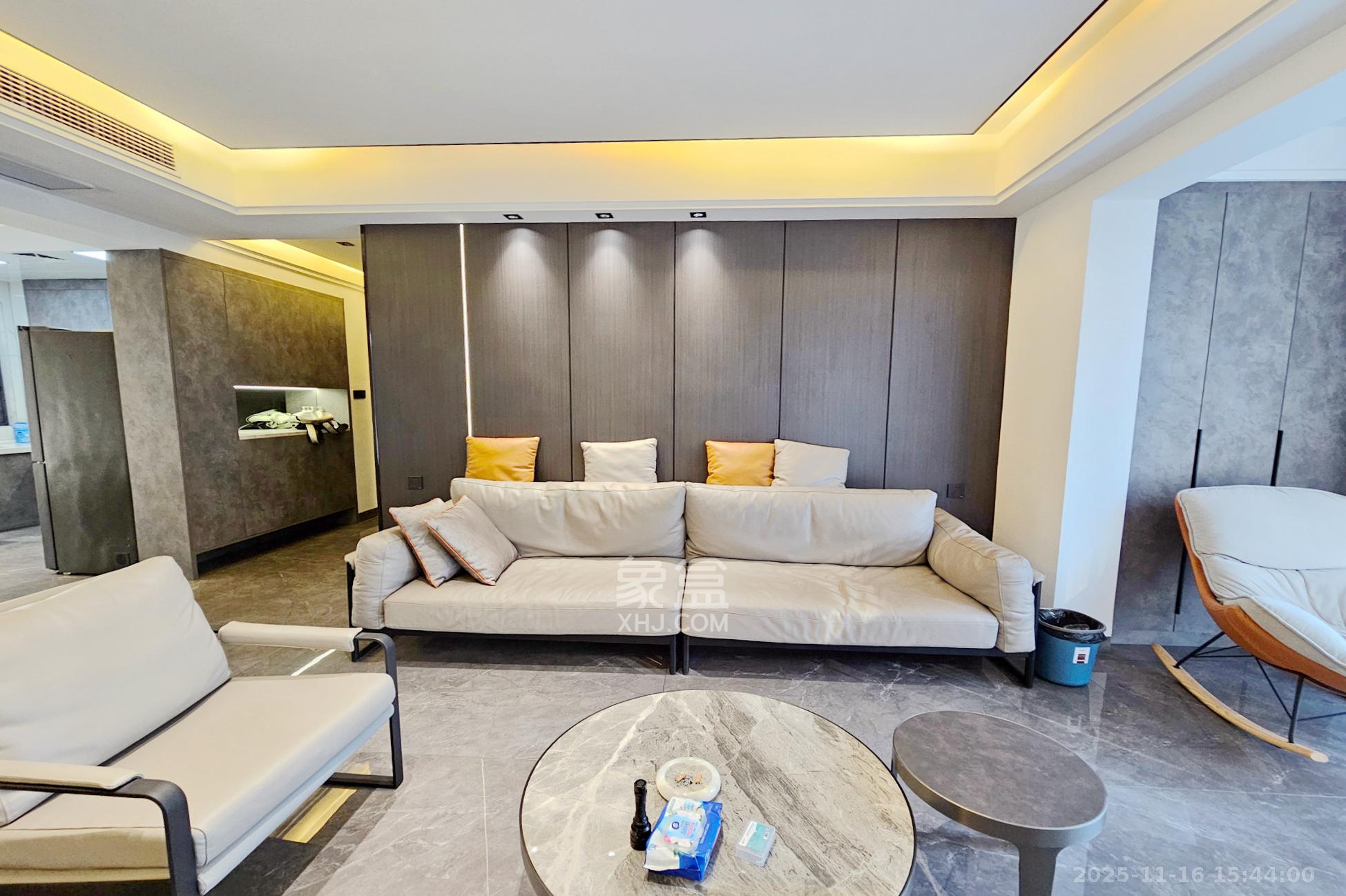 明大佳园 3室2厅2卫 4000.0元/月 明大佳园 3室2厅2卫 4000.0元/月室内图