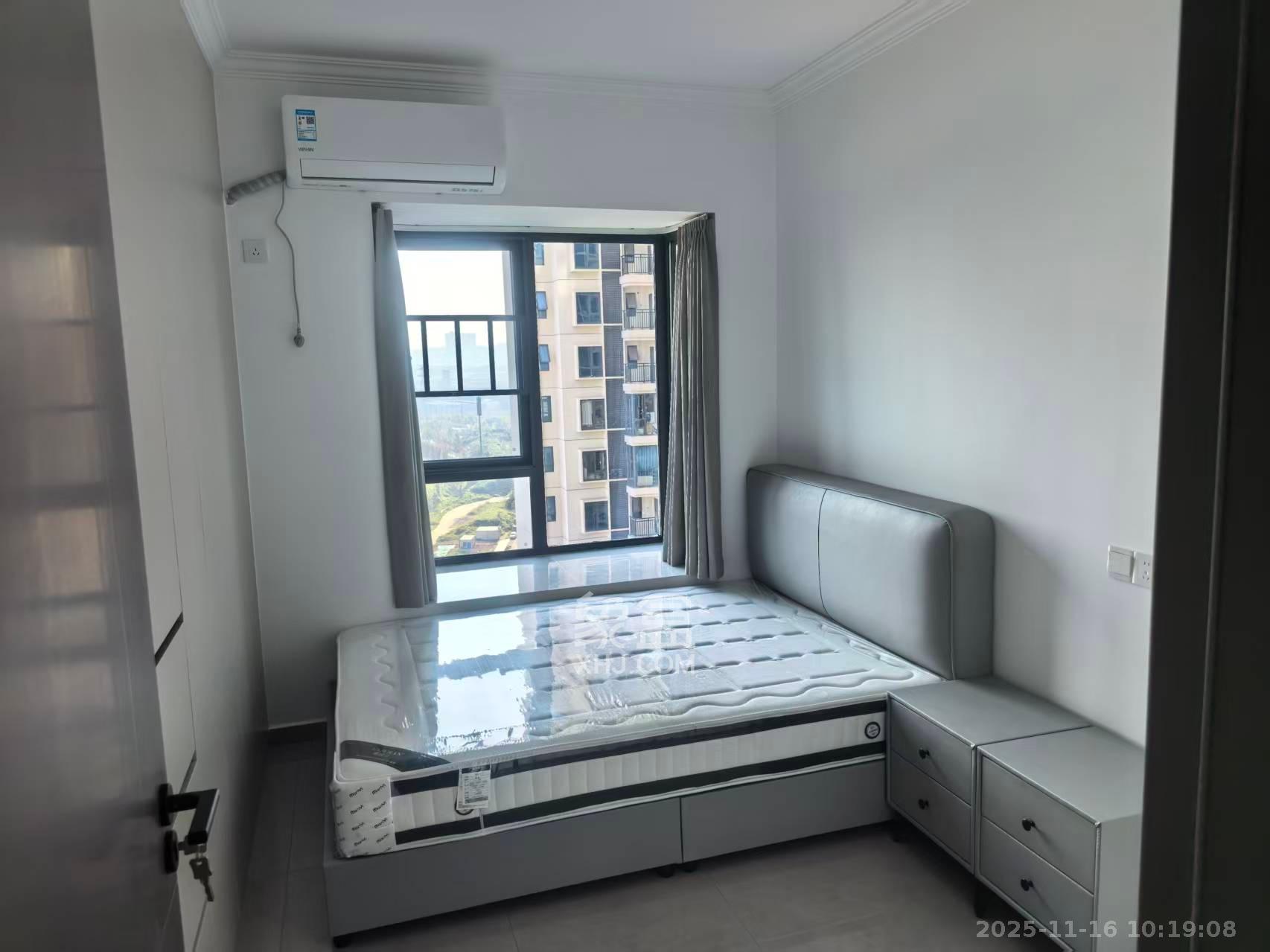 伊景园滨河苑  3室2厅2卫    2300.0元/月室内图