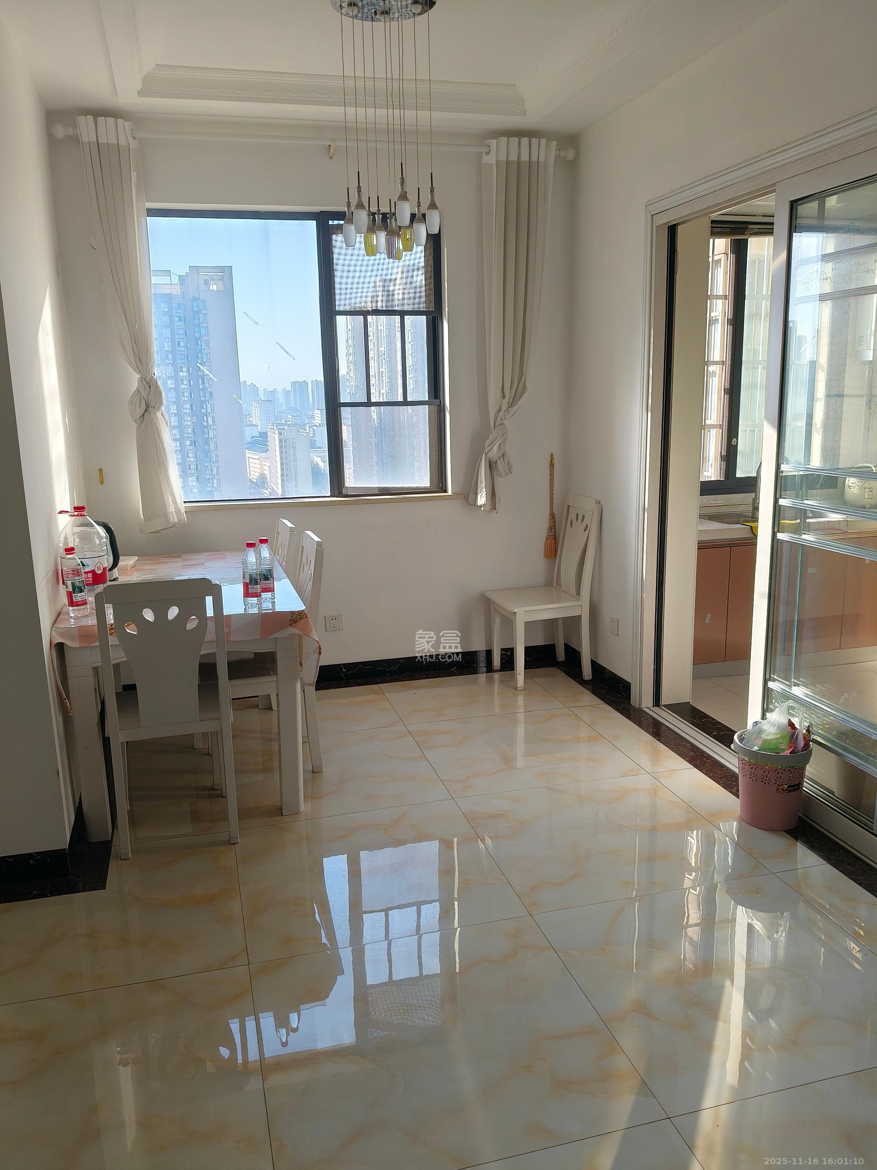 印山蓝色海岸 2室2厅1卫 1880.0元/月 印山蓝色海岸 2室2厅1卫 1880.0元/月室内图