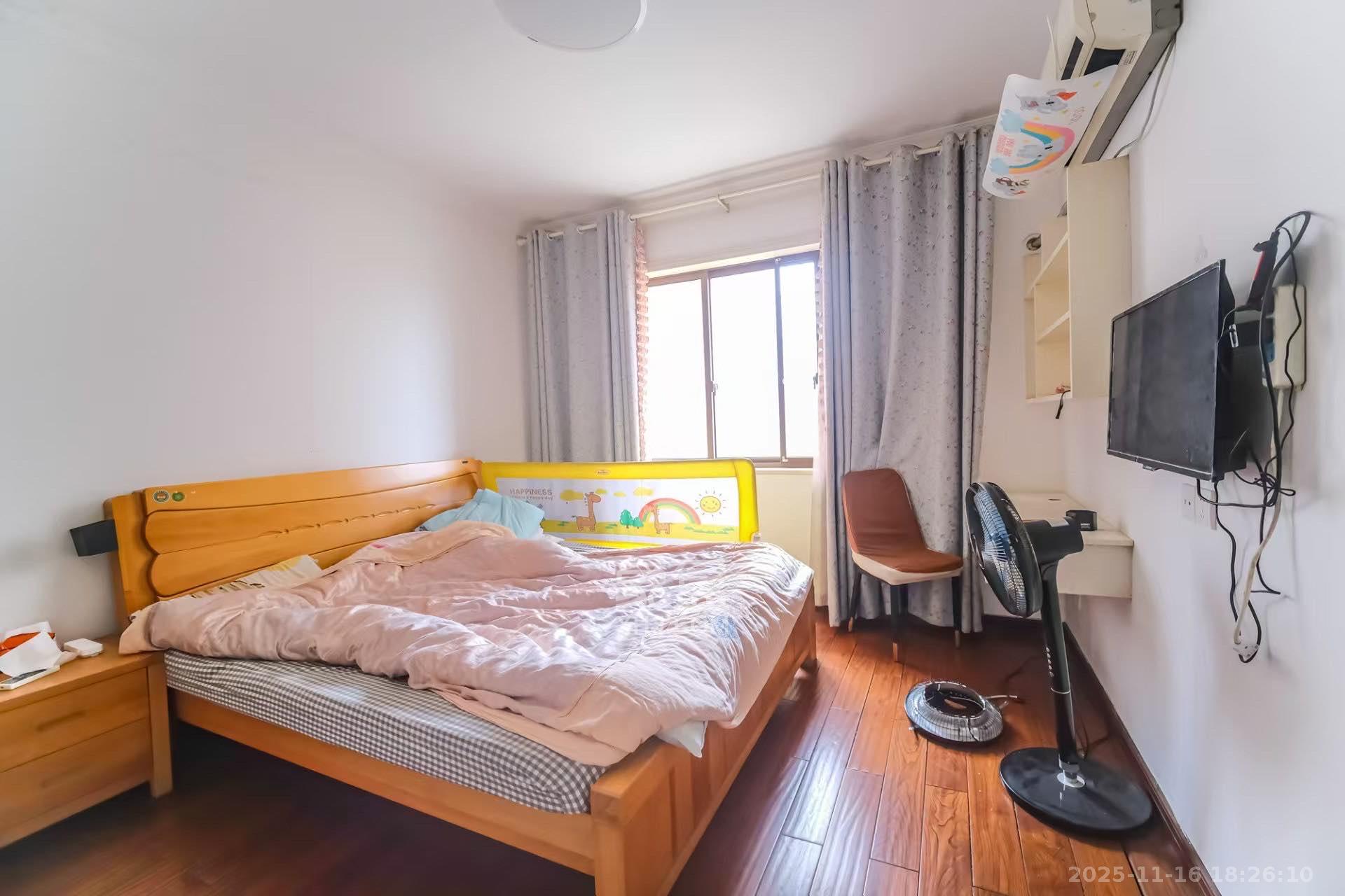 四季星城 3室2厅1卫 1800.0元/月 四季星城 3室2厅1卫 1800.0元/月室内图