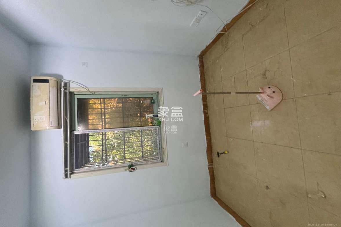 五一新村安置小区(永定社区、永兴社区、永祥社区) 1室1厅1卫 1000.0元/月 五一新村安置小区(永定社区、永兴社区、永祥社区) 1室1厅1卫 1000.0元/月室内图