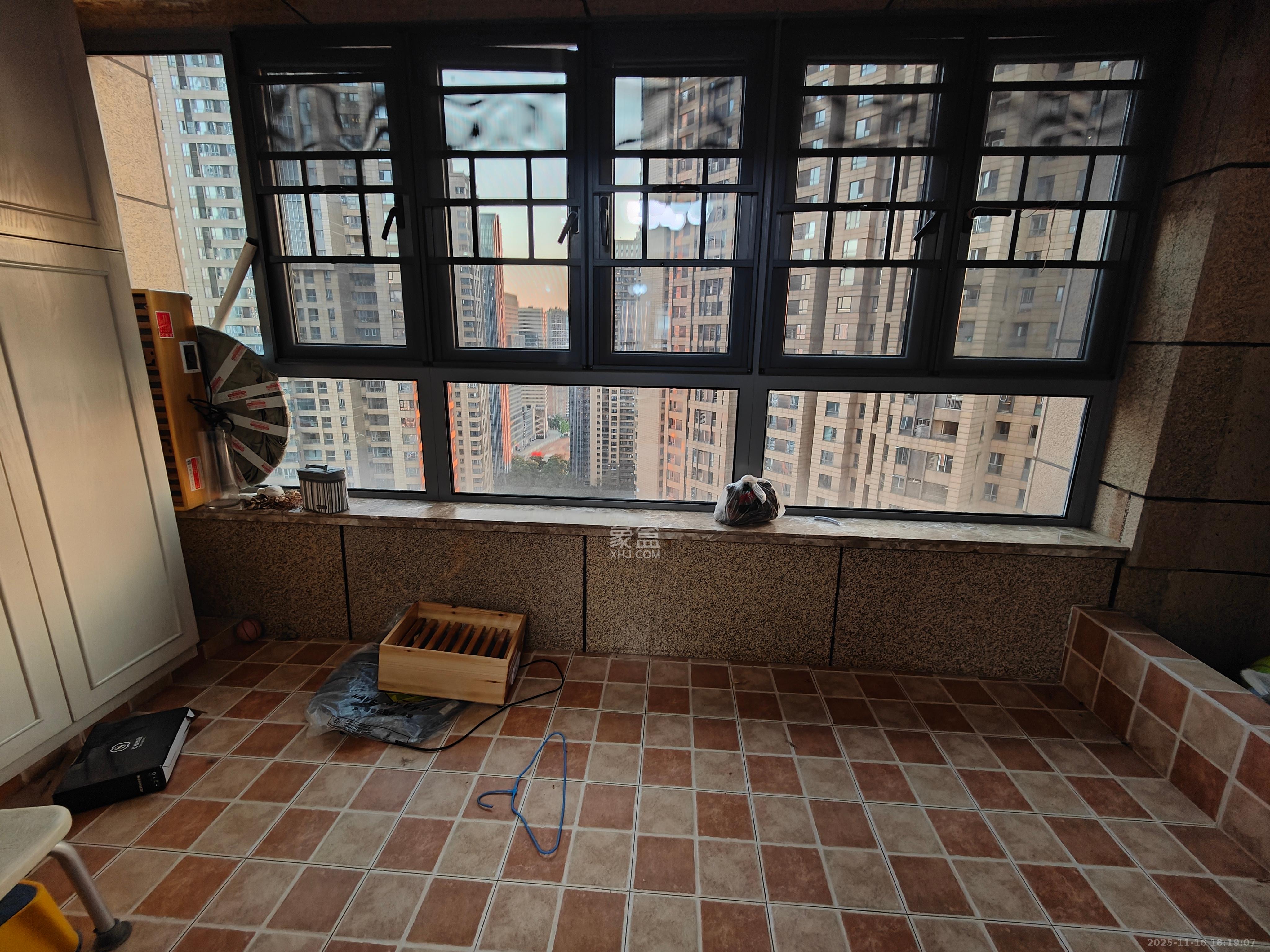 保利国际广场  4室2厅3卫    7200.0元/月室内图