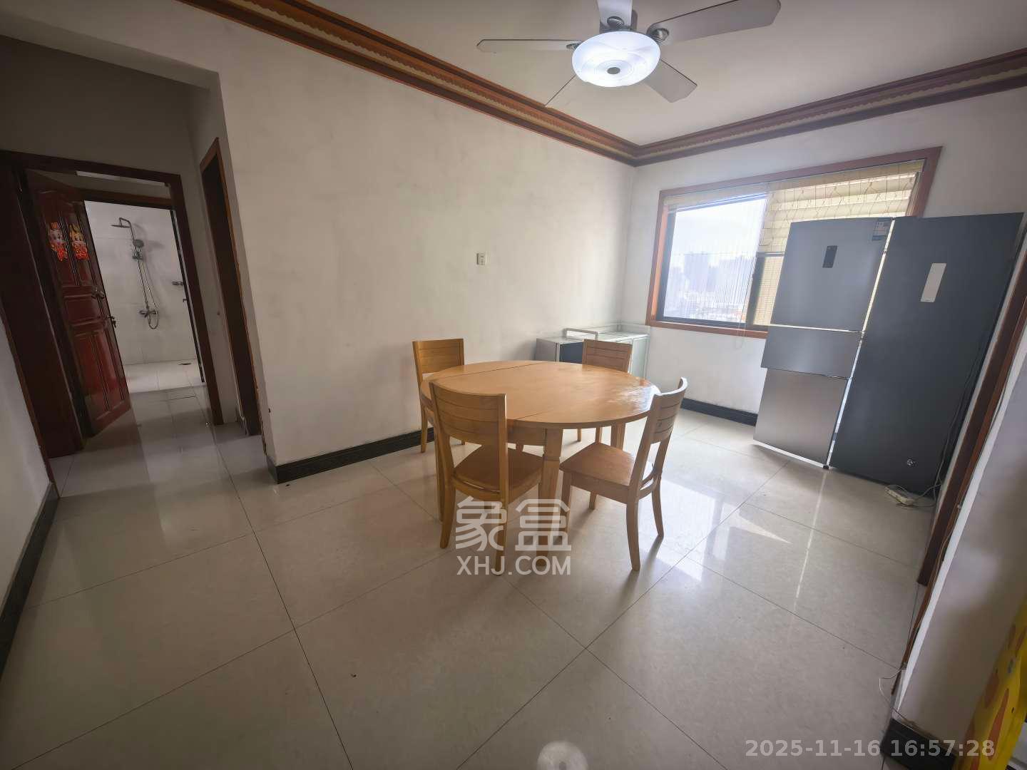 长沙紫金苑 3室2厅2卫 3600.0元/月 长沙紫金苑 3室2厅2卫 3600.0元/月室内图